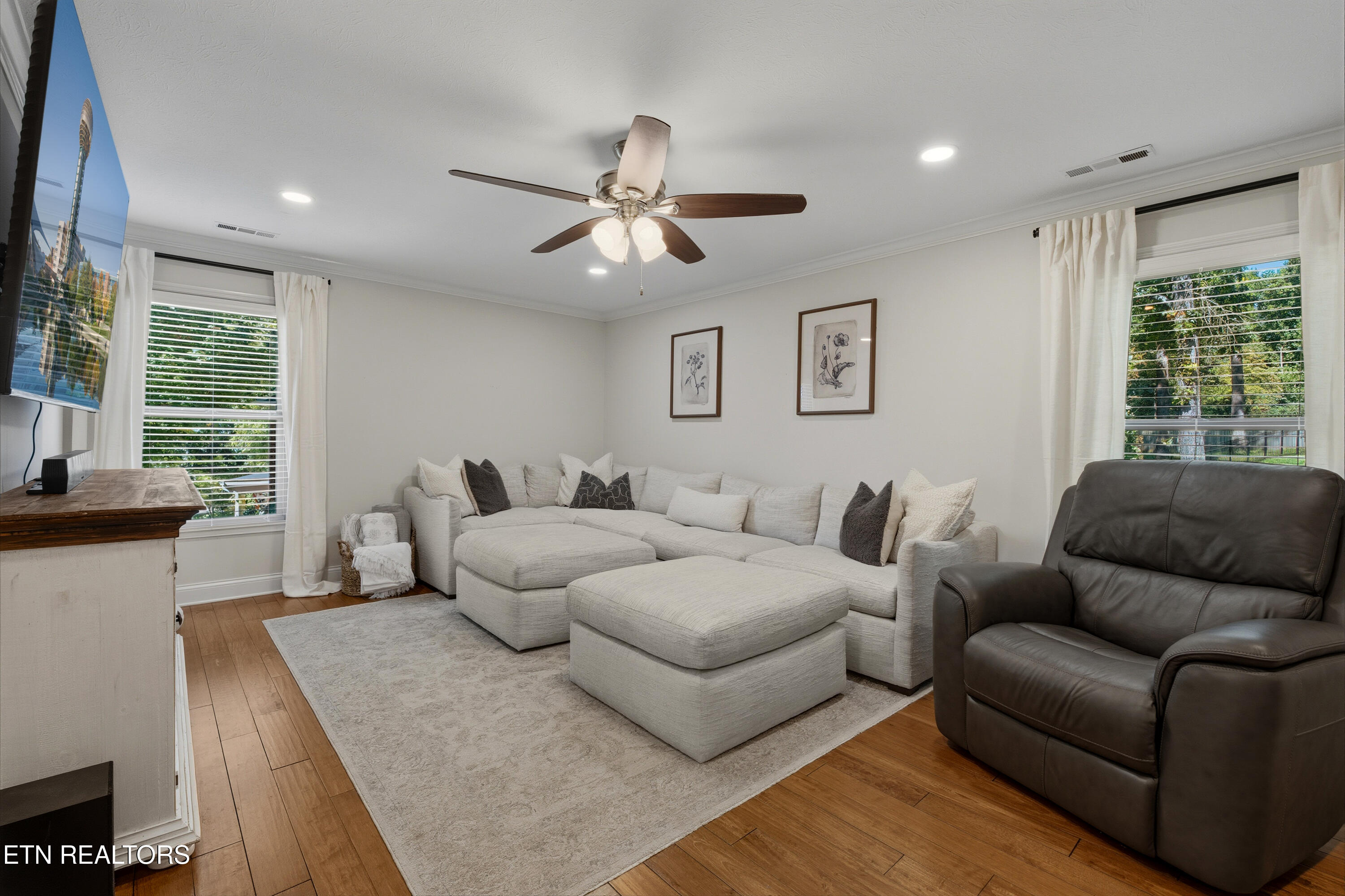 724 Summit Lake Court Knoxville TN 37922
