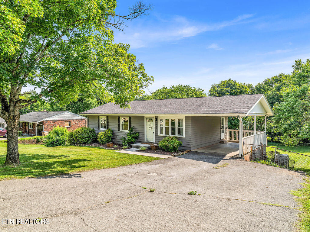 1737 Ferd Hickey Road Knoxville TN 37909
