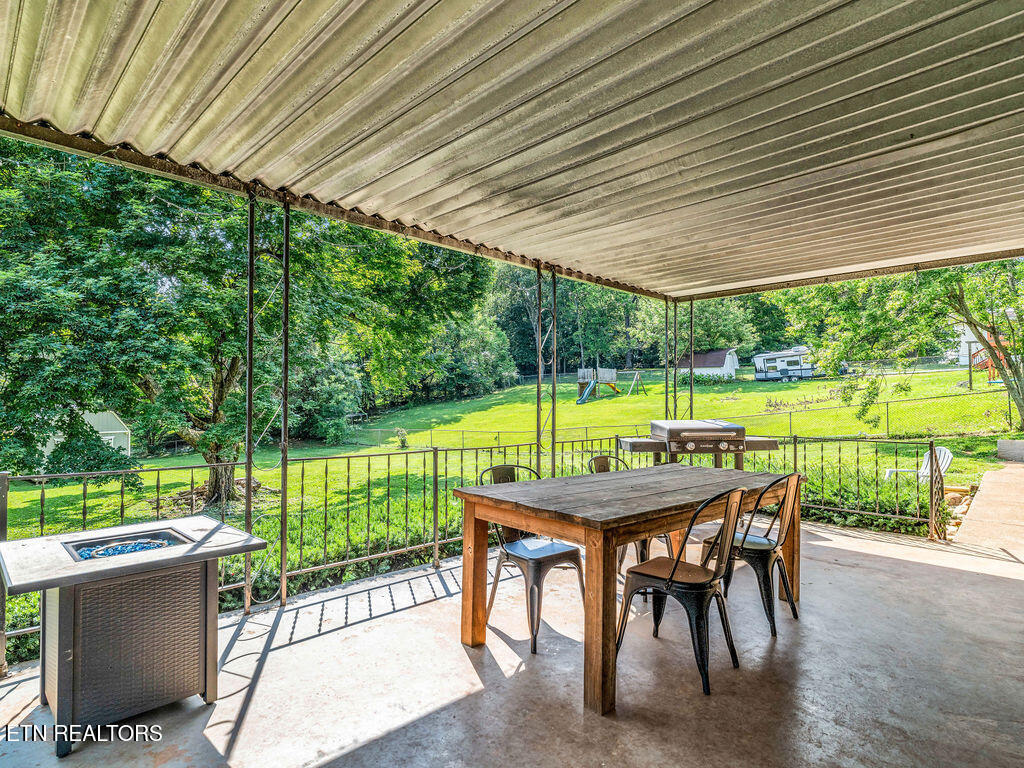 1737 Ferd Hickey Road Knoxville TN 37909