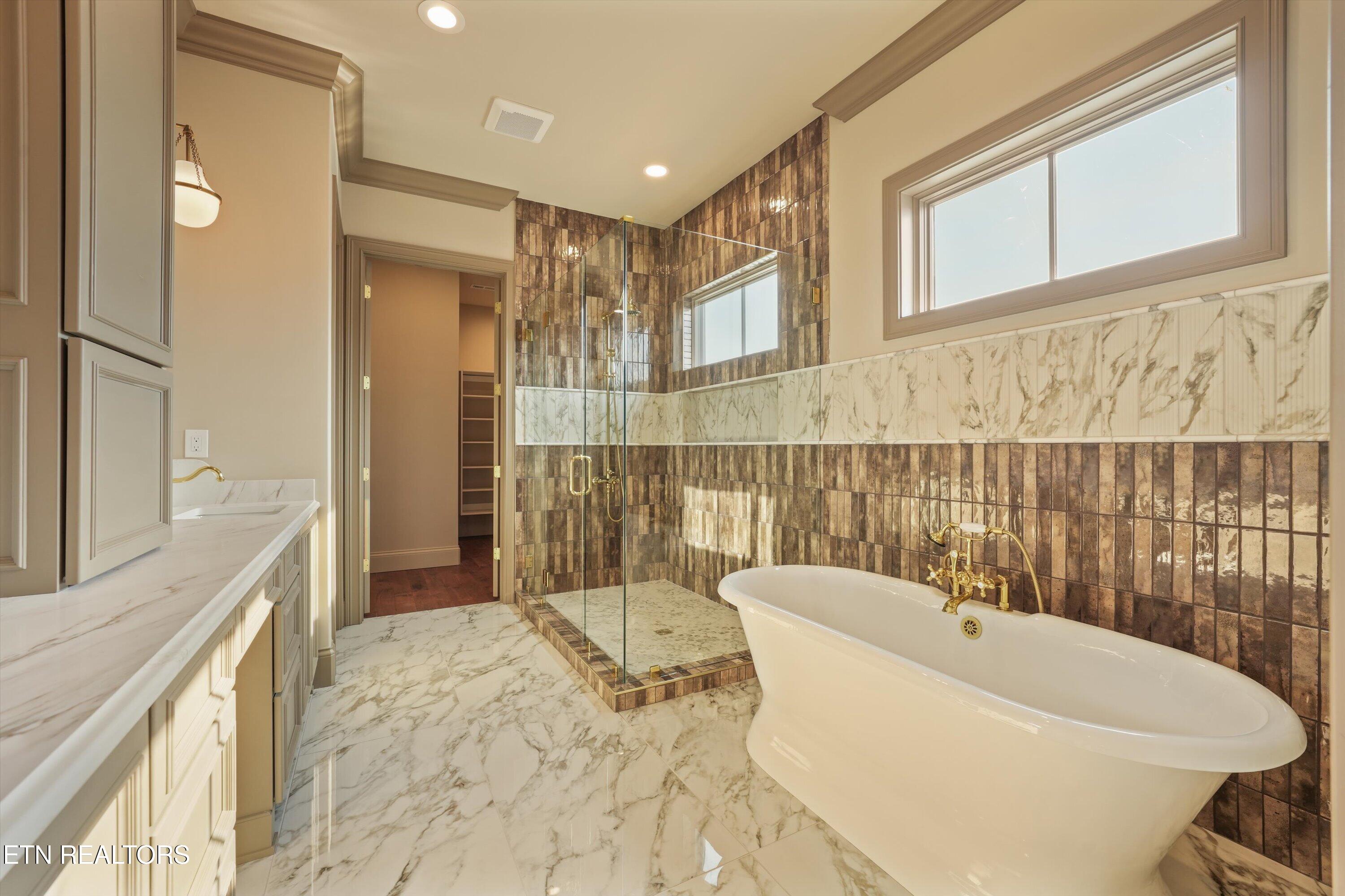 9830 Clingmans Dome Drive Knoxville TN 37922
