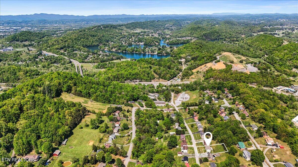 329 Summerville Road Kingsport TN 37663