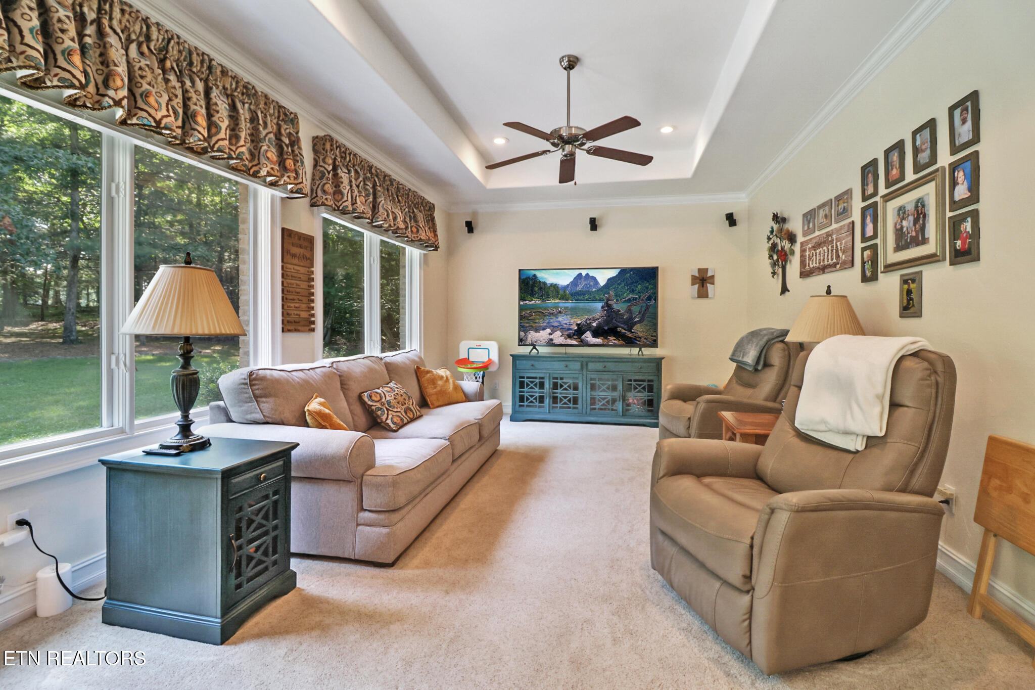 15 Pamala Lane Crossville TN 38558