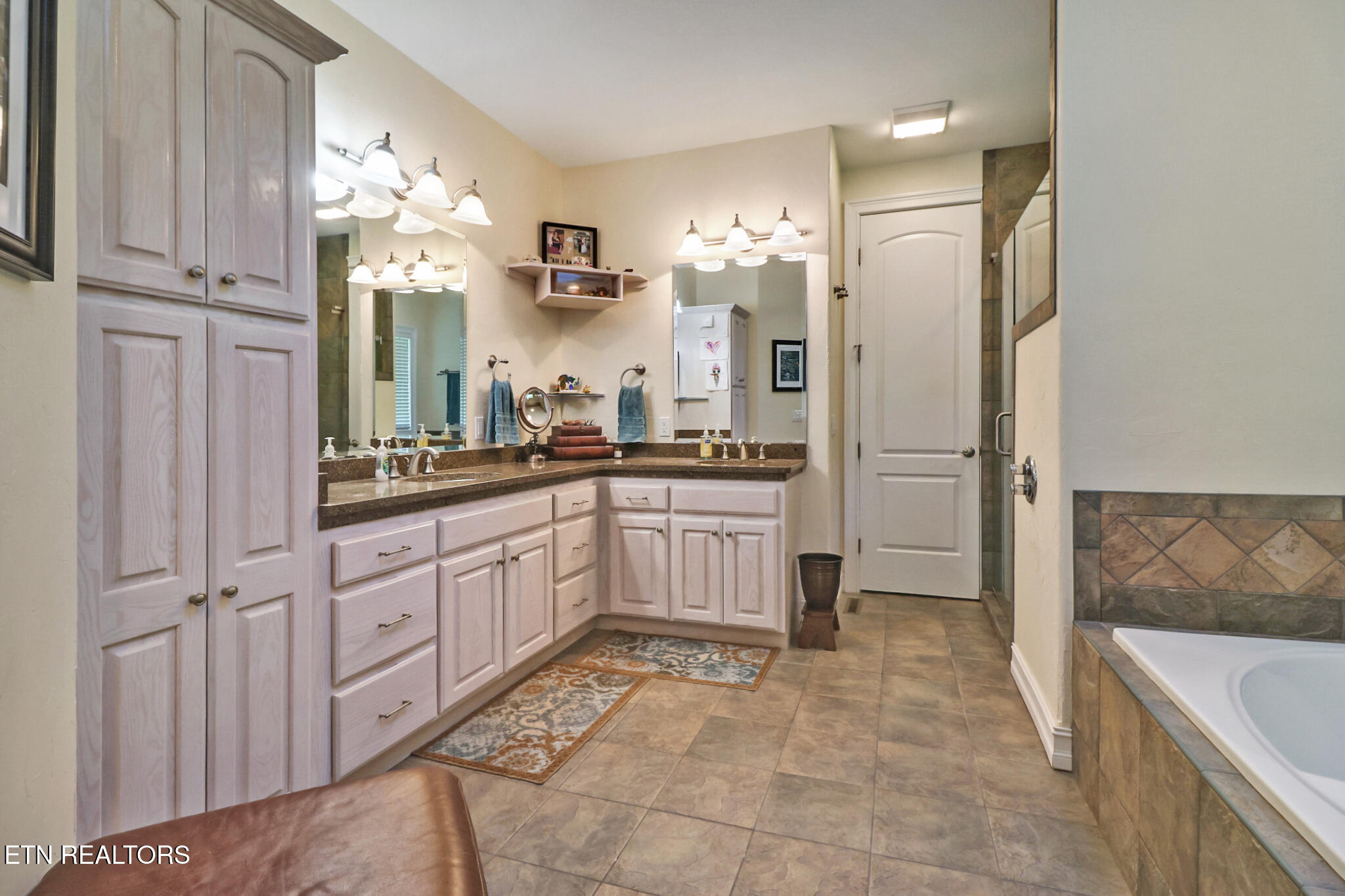 15 Pamala Lane Crossville TN 38558