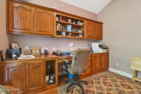 15 Pamala Lane Crossville TN 38558