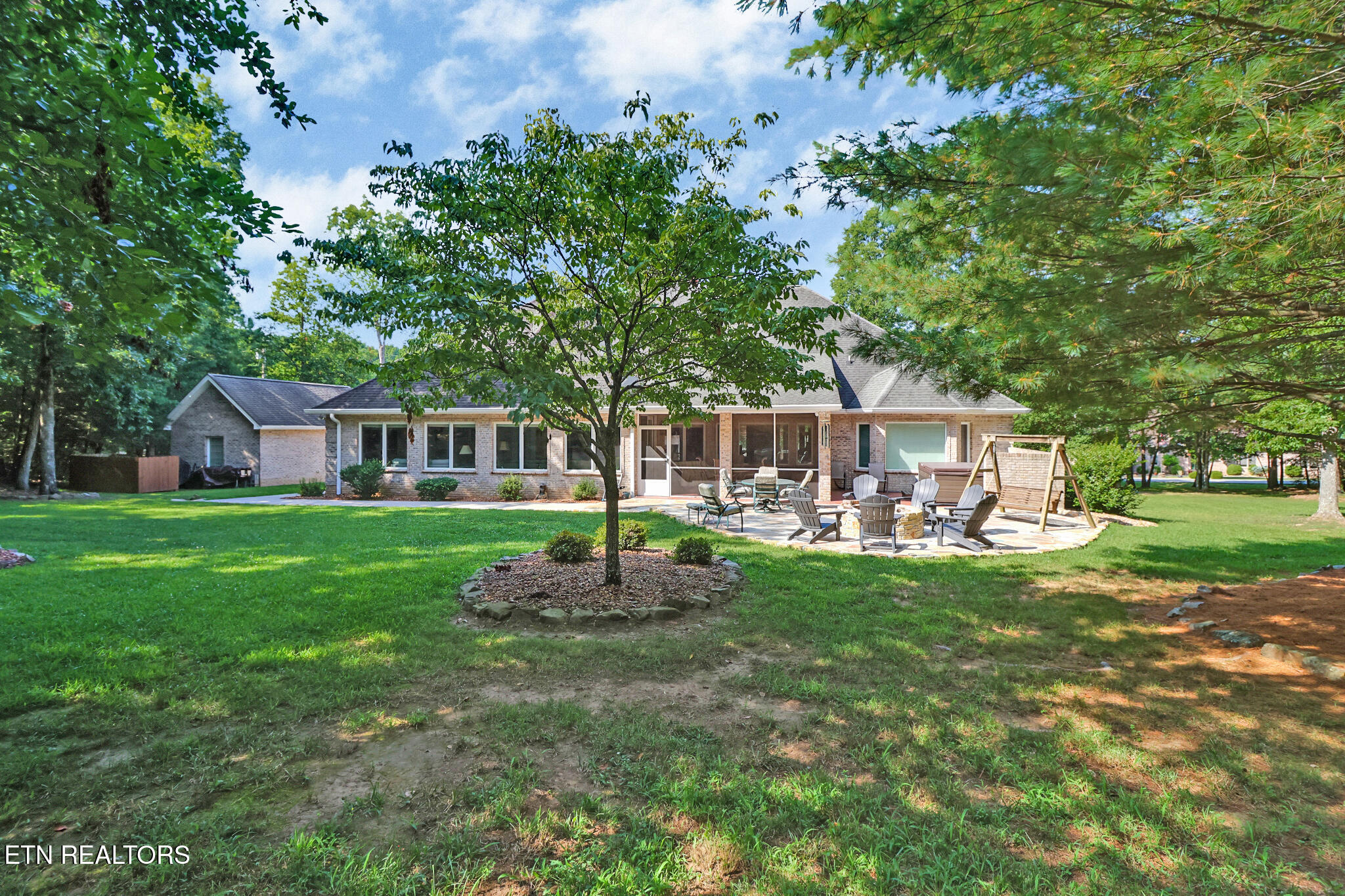15 Pamala Lane Crossville TN 38558