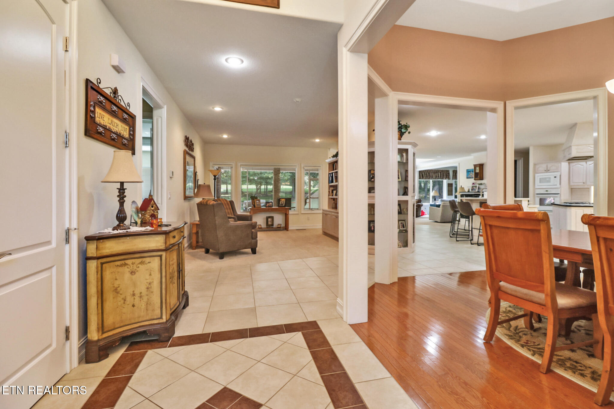 15 Pamala Lane Crossville TN 38558