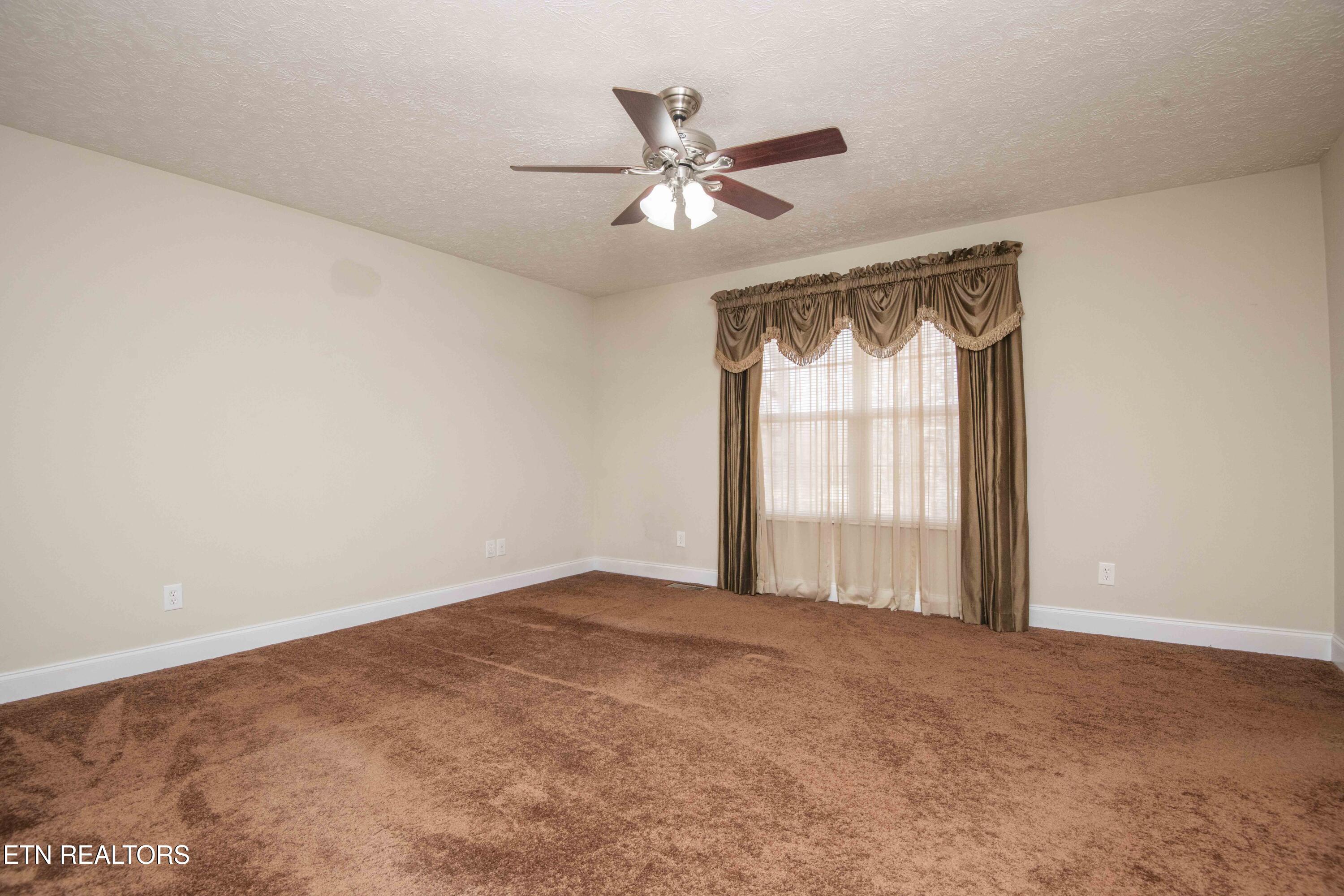 4723 Chesney Meadows Drive Strawberry Plains TN 37871