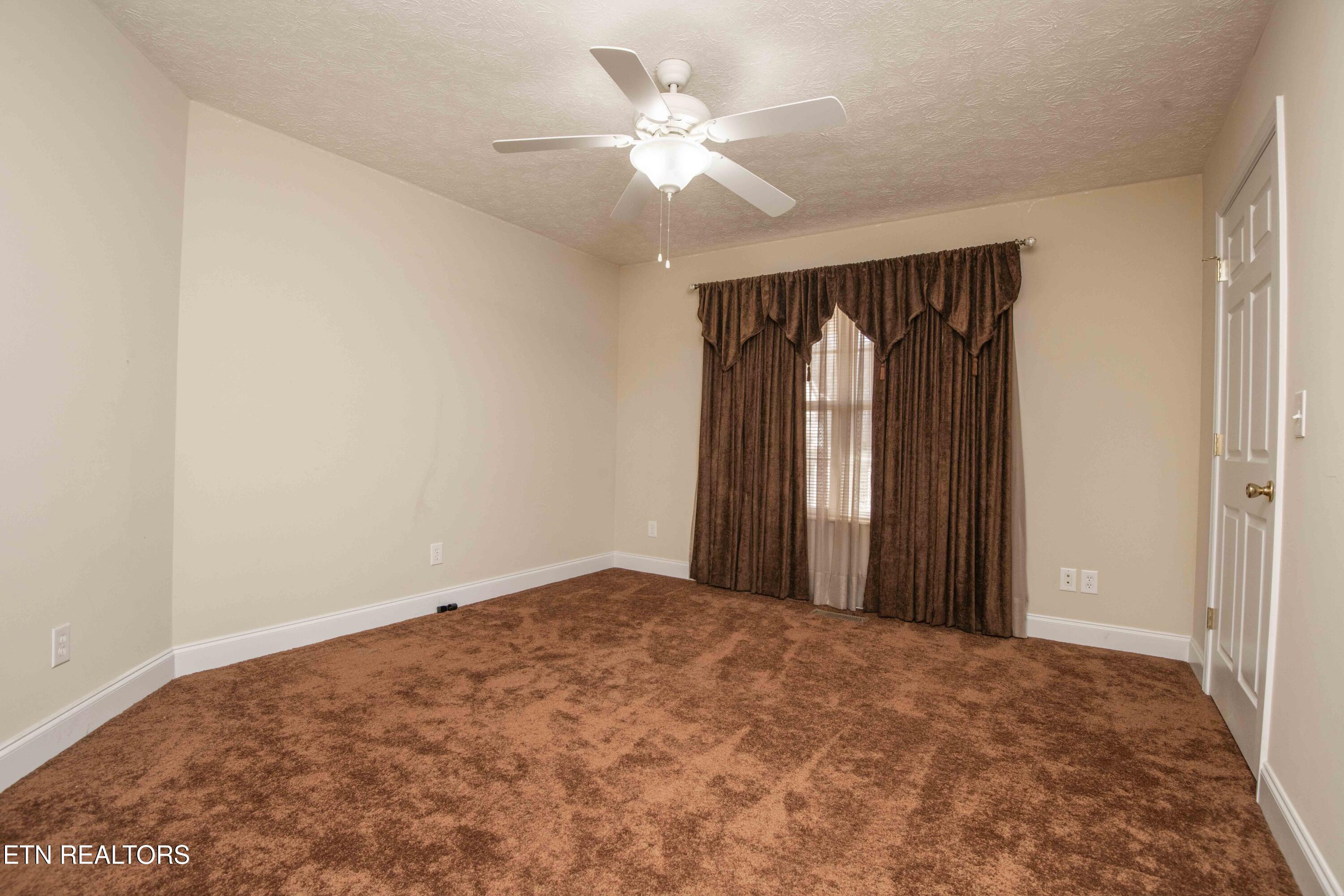 4723 Chesney Meadows Drive Strawberry Plains TN 37871