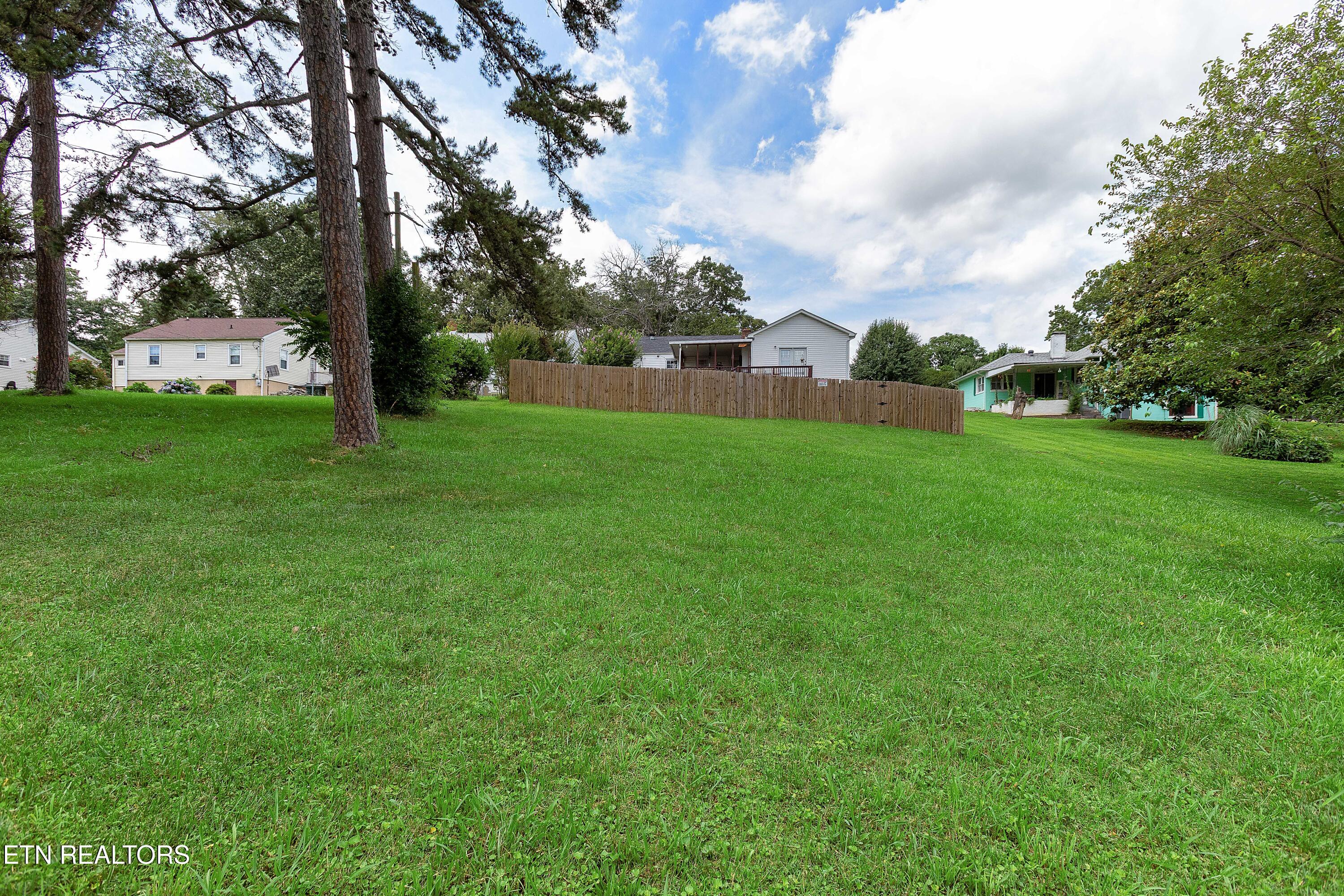 2940 Gaston Avenue Knoxville TN 37917