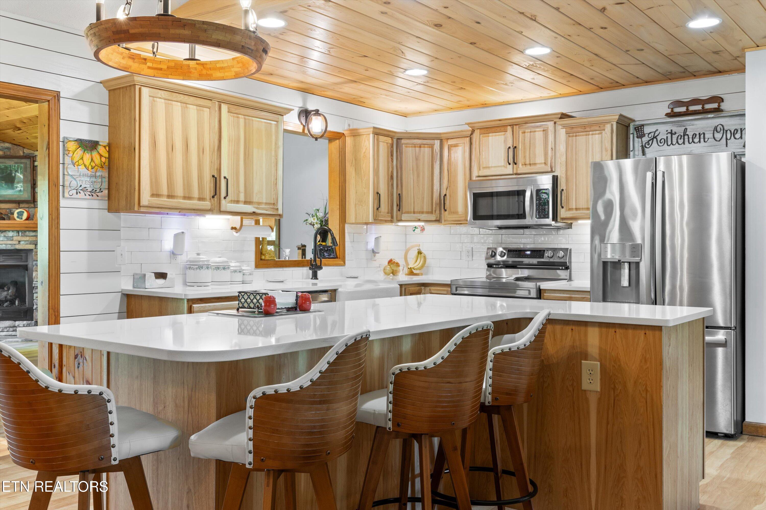 2229 Meadowbrook Lane Sevierville TN 37862