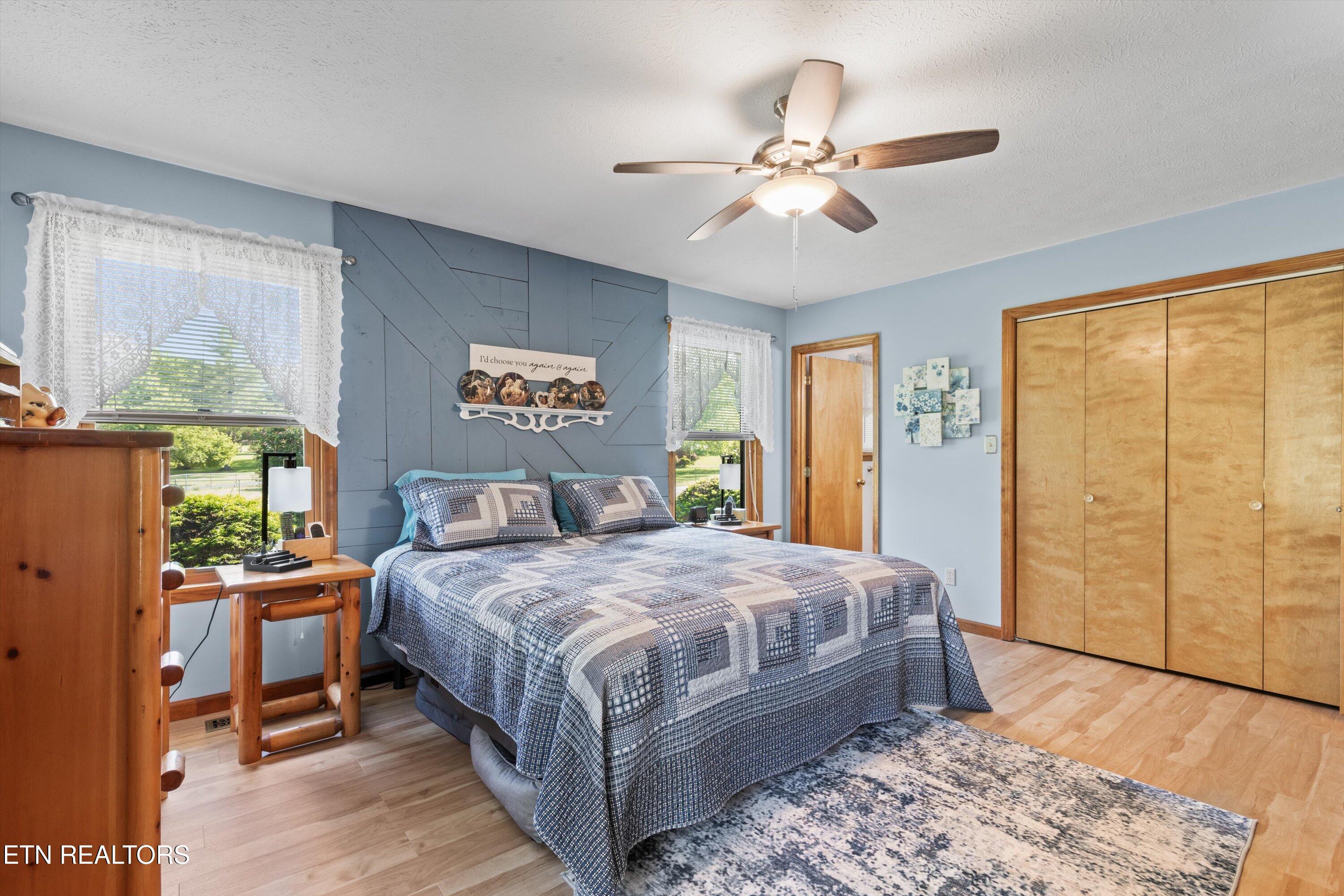 2229 Meadowbrook Lane Sevierville TN 37862