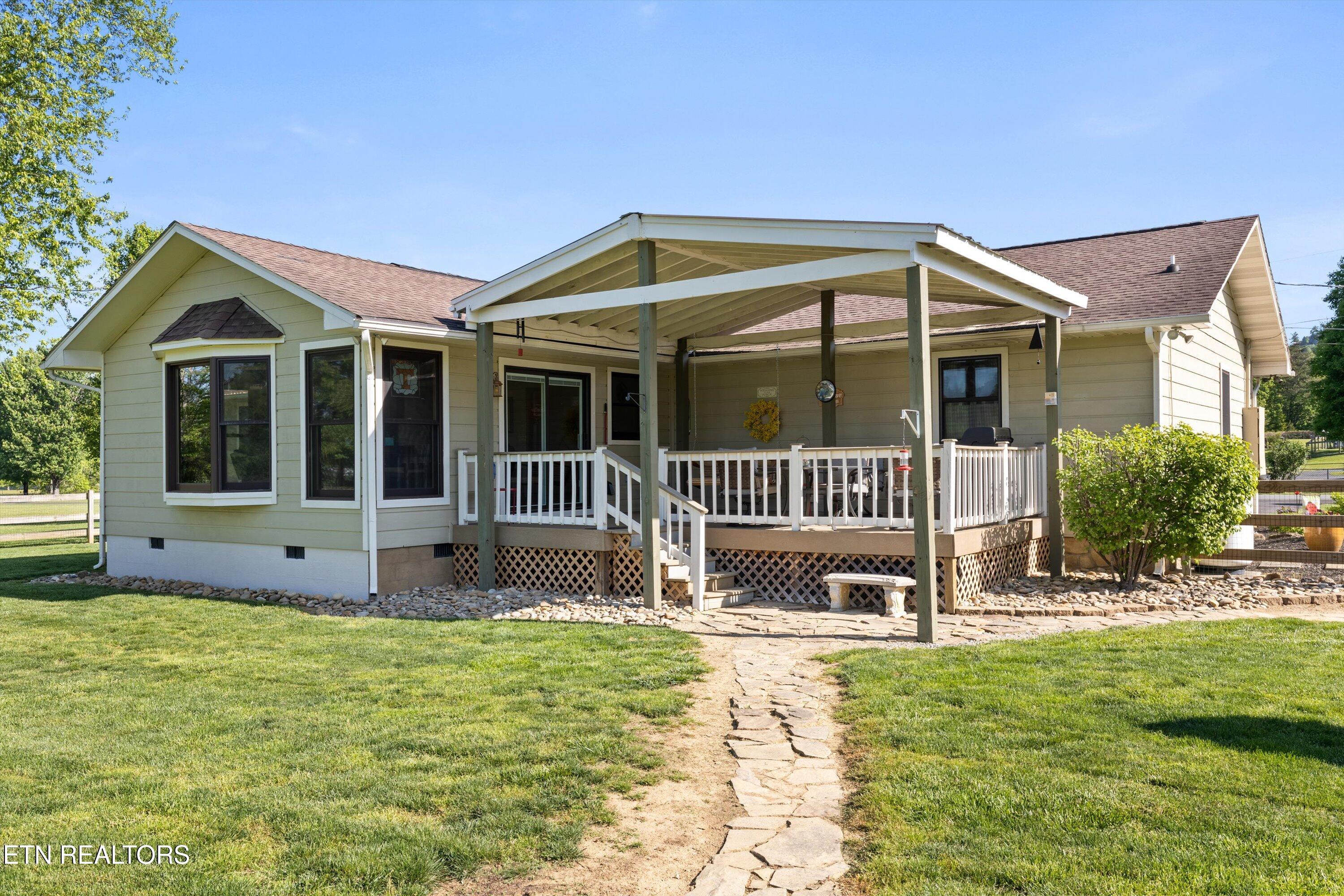 2229 Meadowbrook Lane Sevierville TN 37862