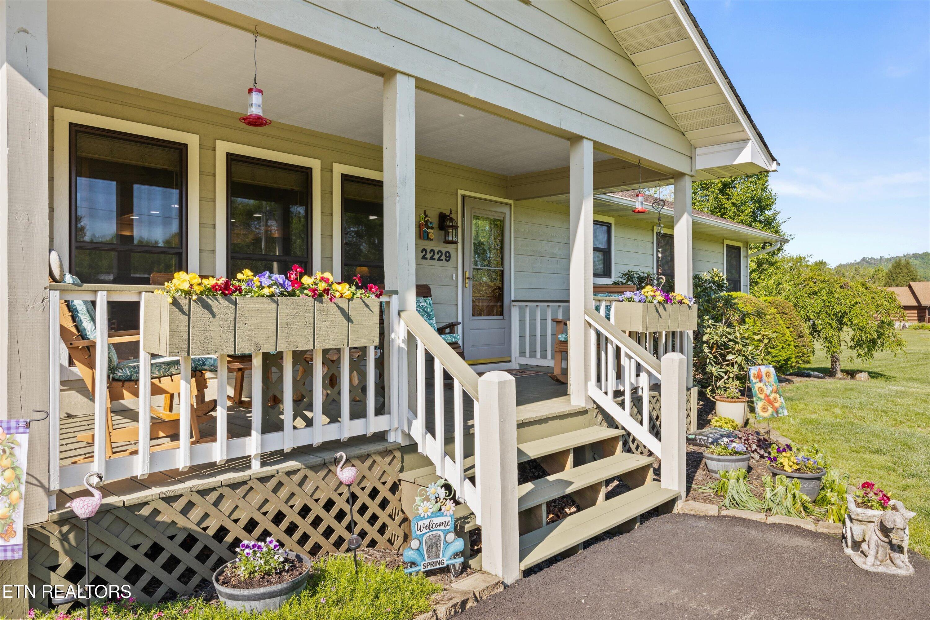 2229 Meadowbrook Lane Sevierville TN 37862