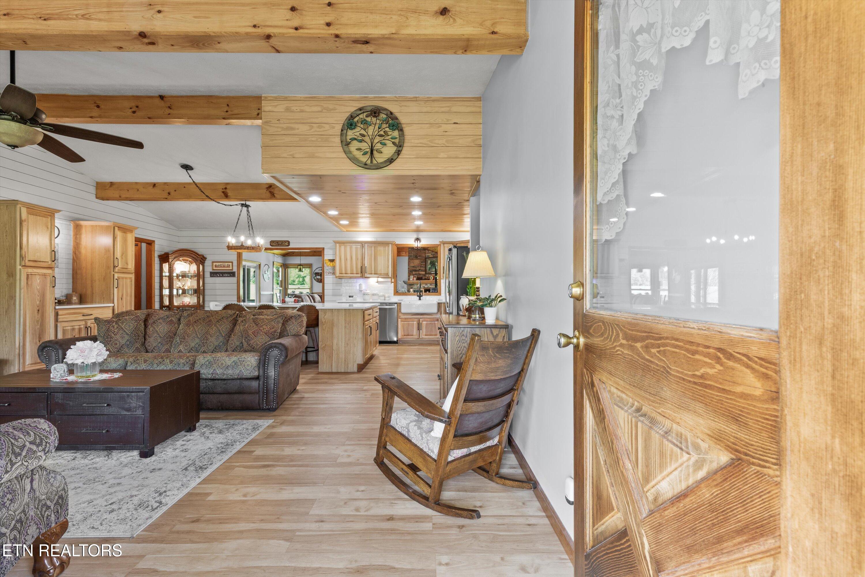 2229 Meadowbrook Lane Sevierville TN 37862