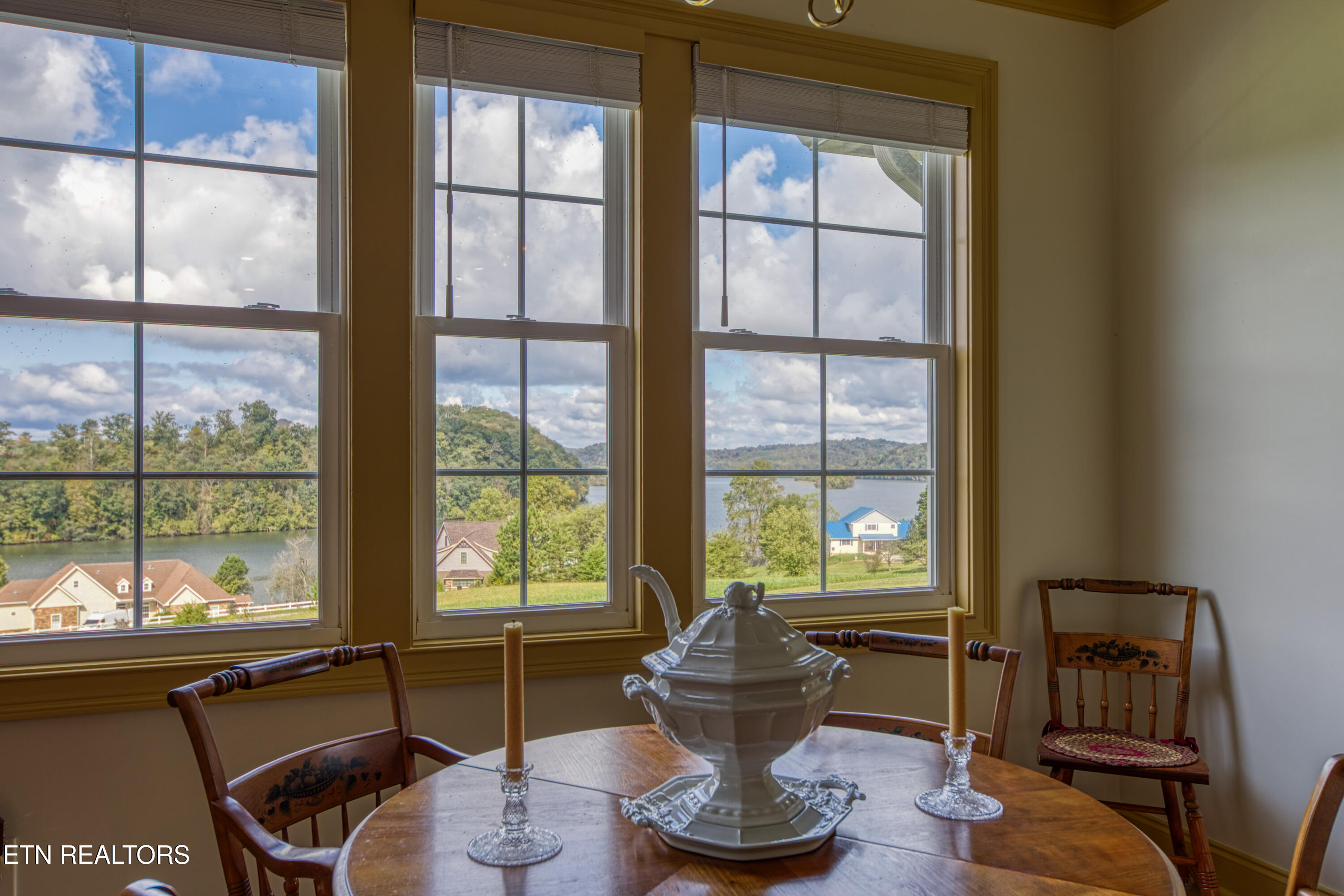 326 Marble Bluff Drive Kingston TN 37763
