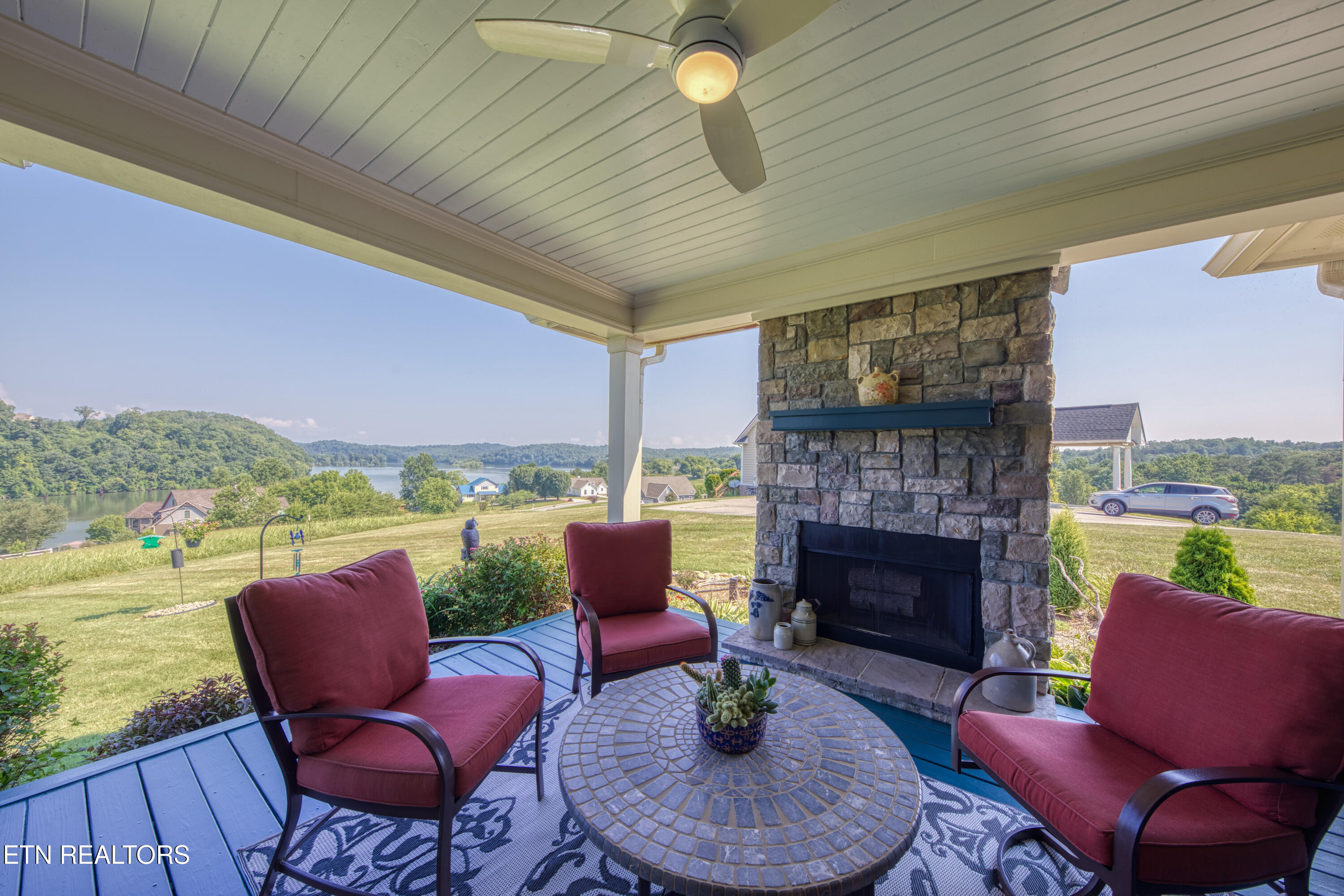 326 Marble Bluff Drive Kingston TN 37763