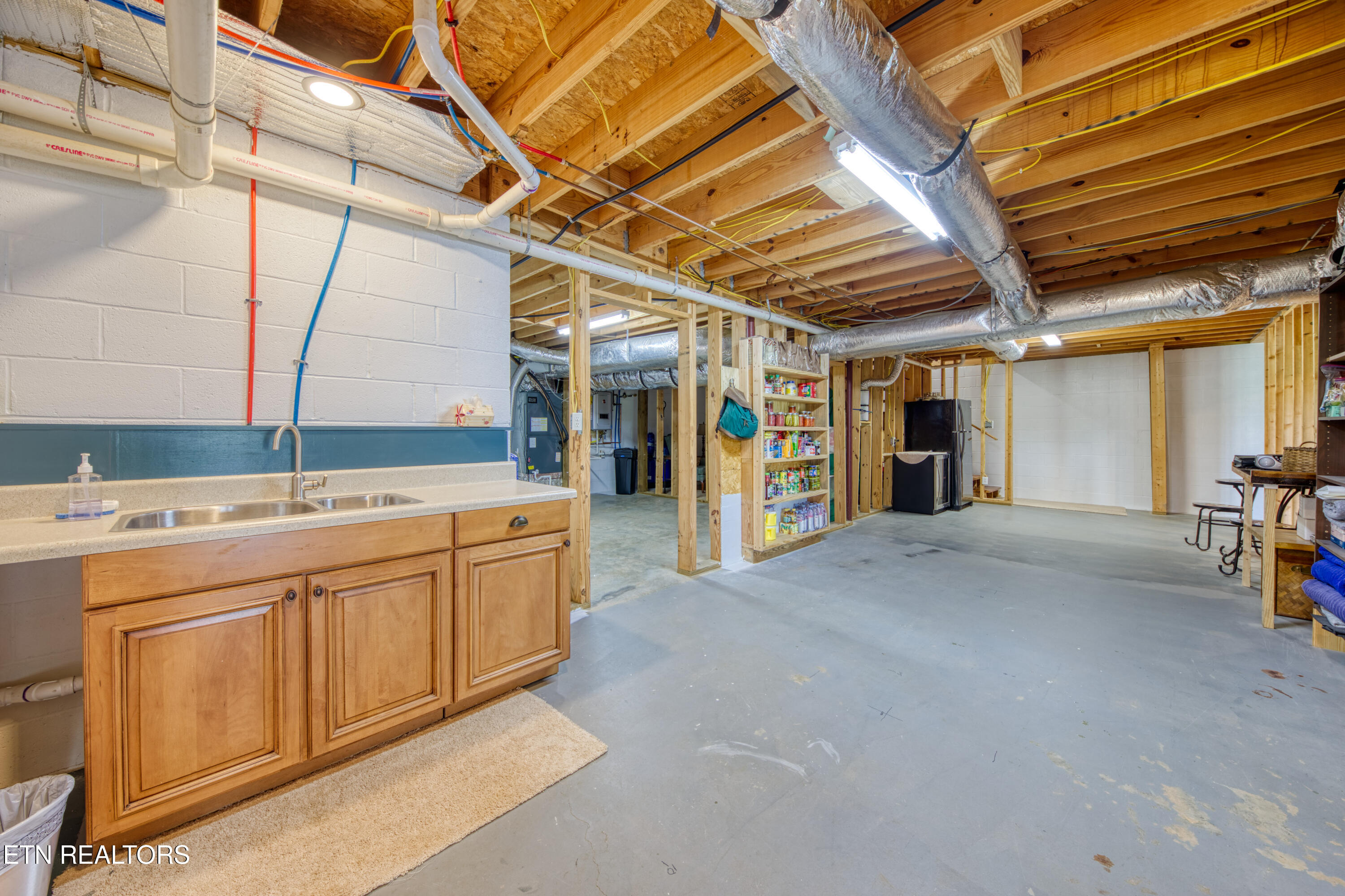 326 Marble Bluff Drive Kingston TN 37763