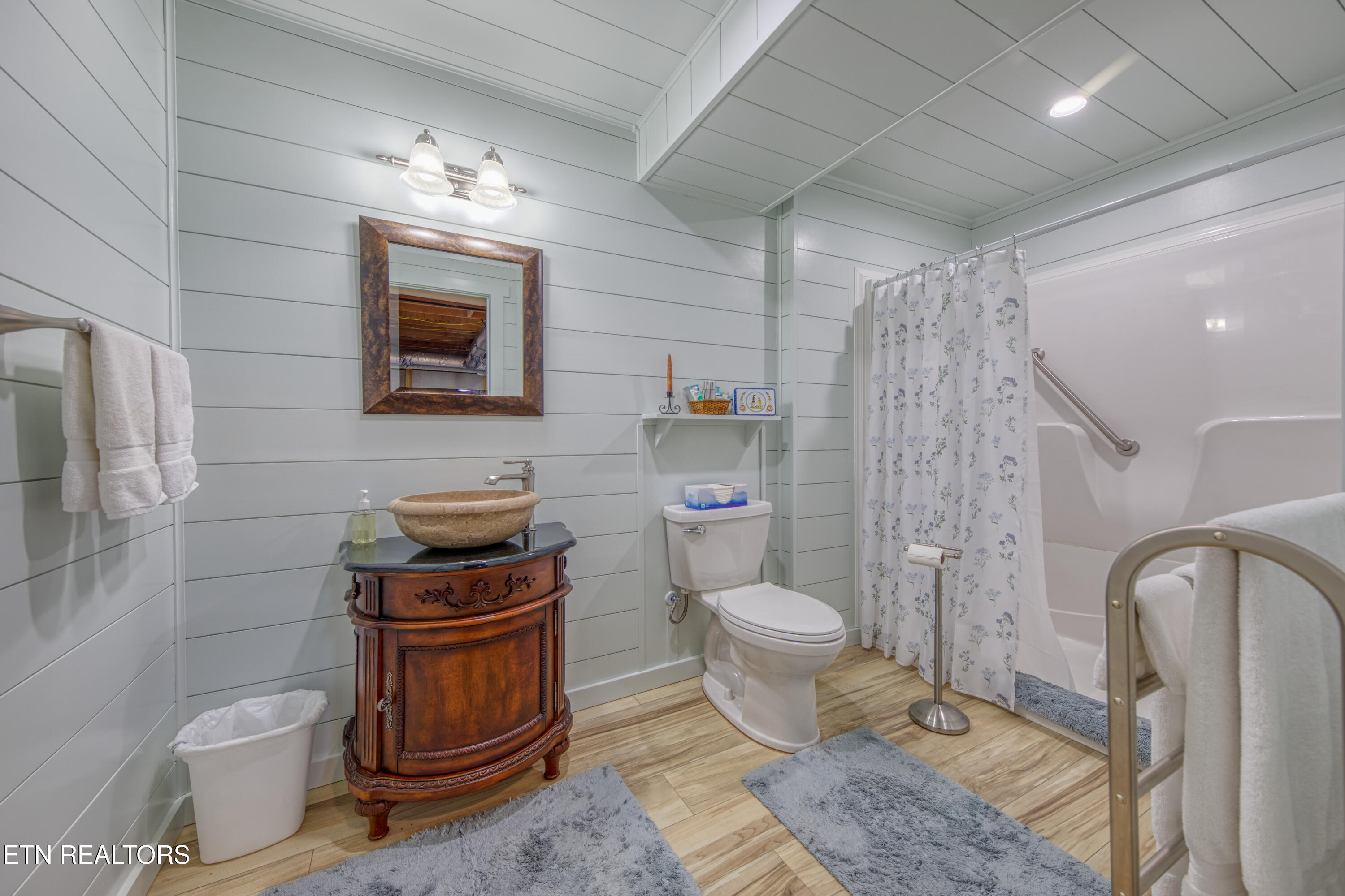 326 Marble Bluff Drive Kingston TN 37763