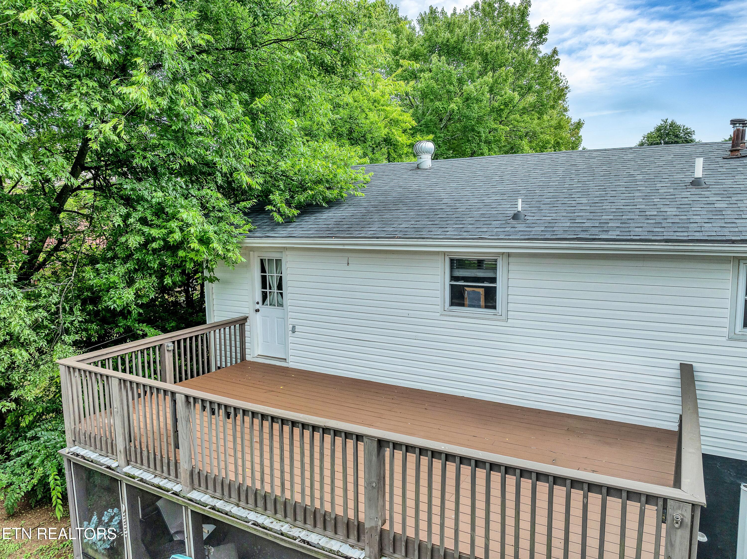 2029 Swarthmore Lane Maryville TN 37804