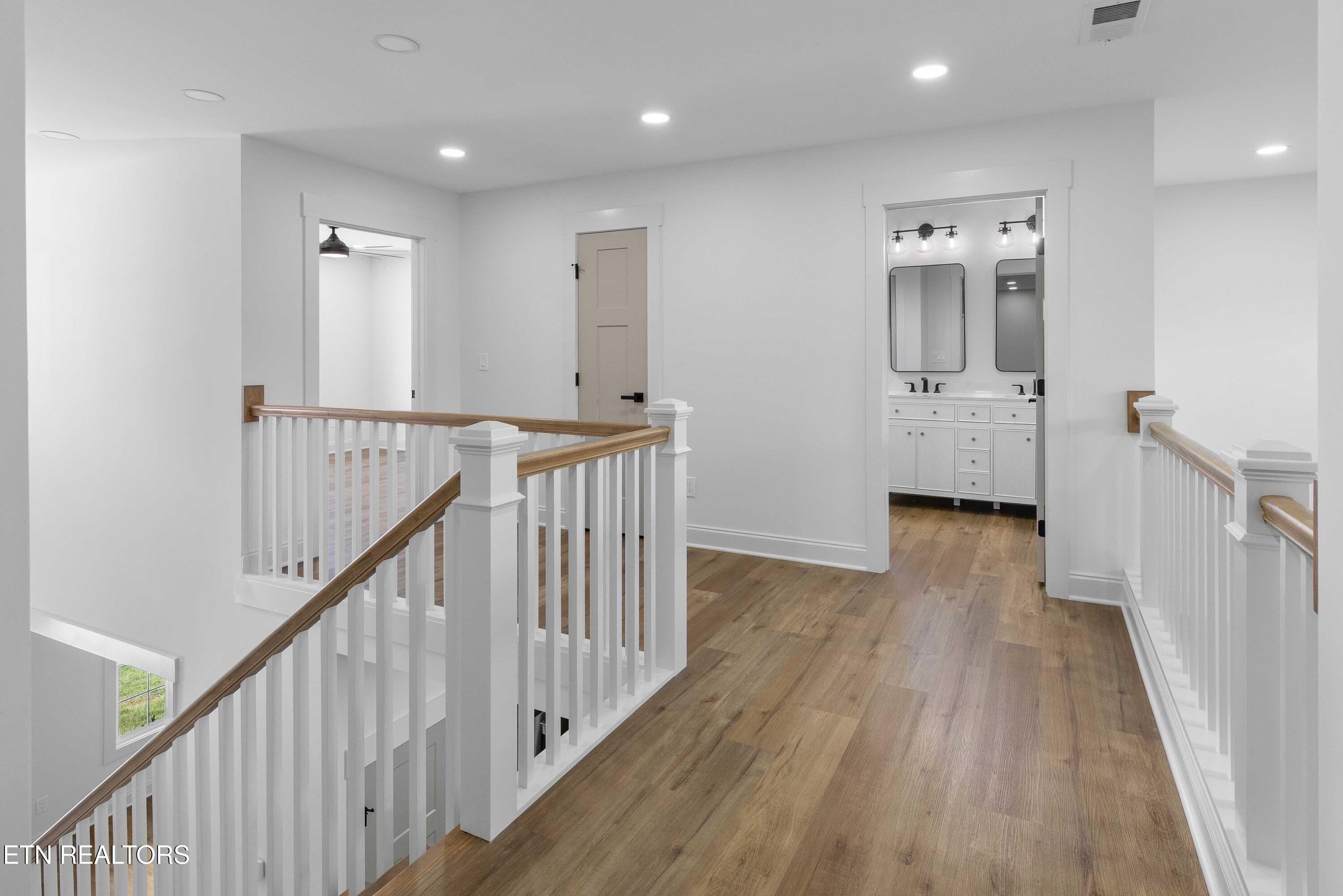 317 Sugar Maple Trail Lenoir City TN 37771