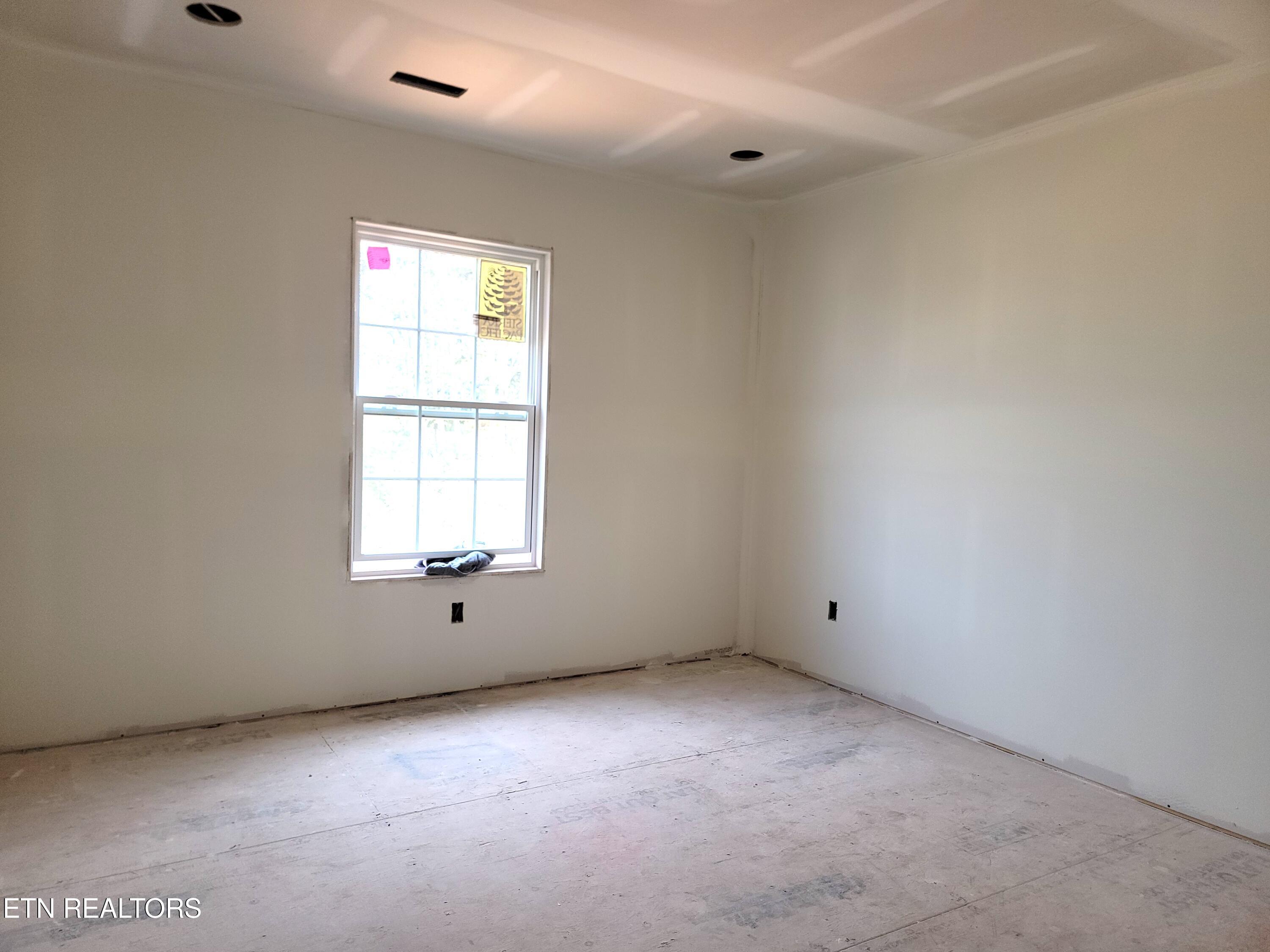 317 Sugar Maple Trail Lenoir City TN 37771