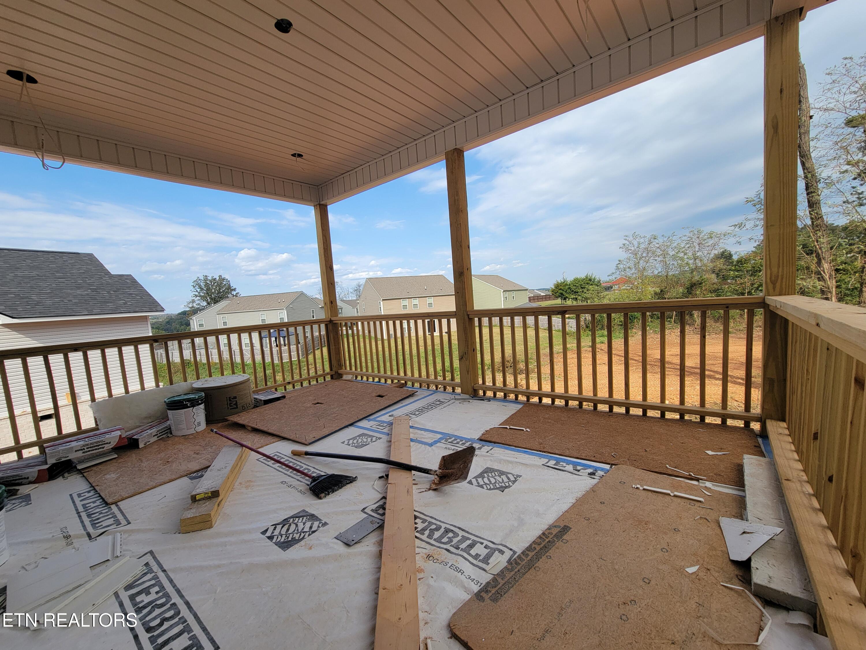 317 Sugar Maple Trail Lenoir City TN 37771
