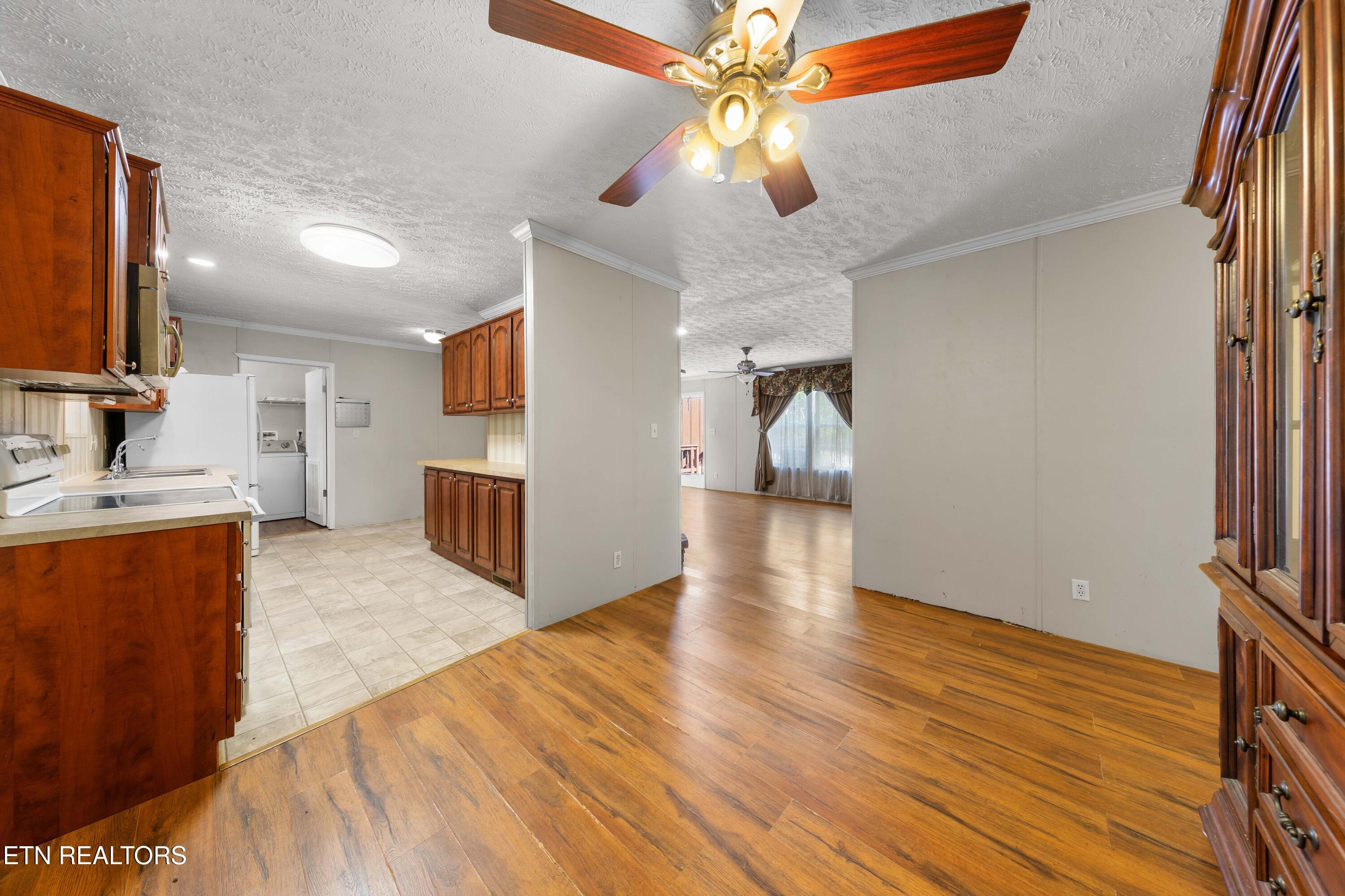 2496 W Old A J Highway Strawberry Plains TN 37871