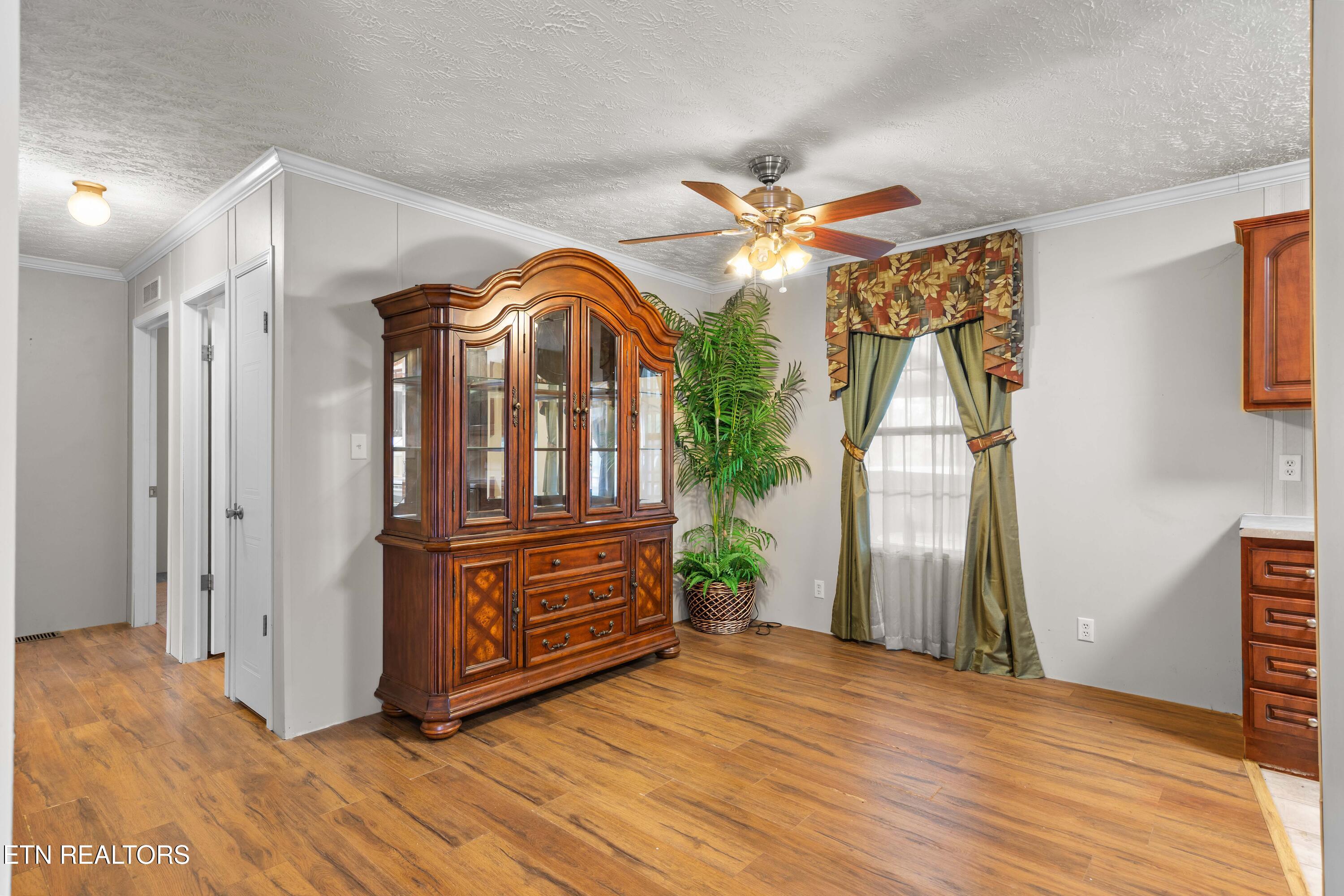 2496 W Old A J Highway Strawberry Plains TN 37871
