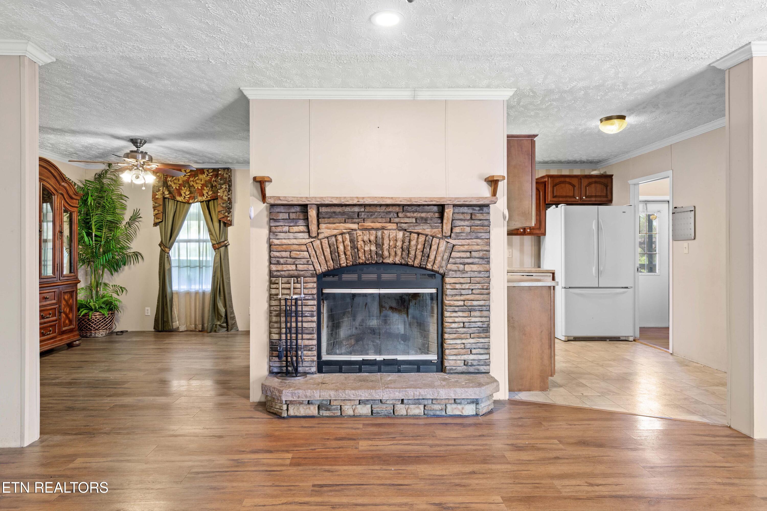 2496 W Old A J Highway Strawberry Plains TN 37871