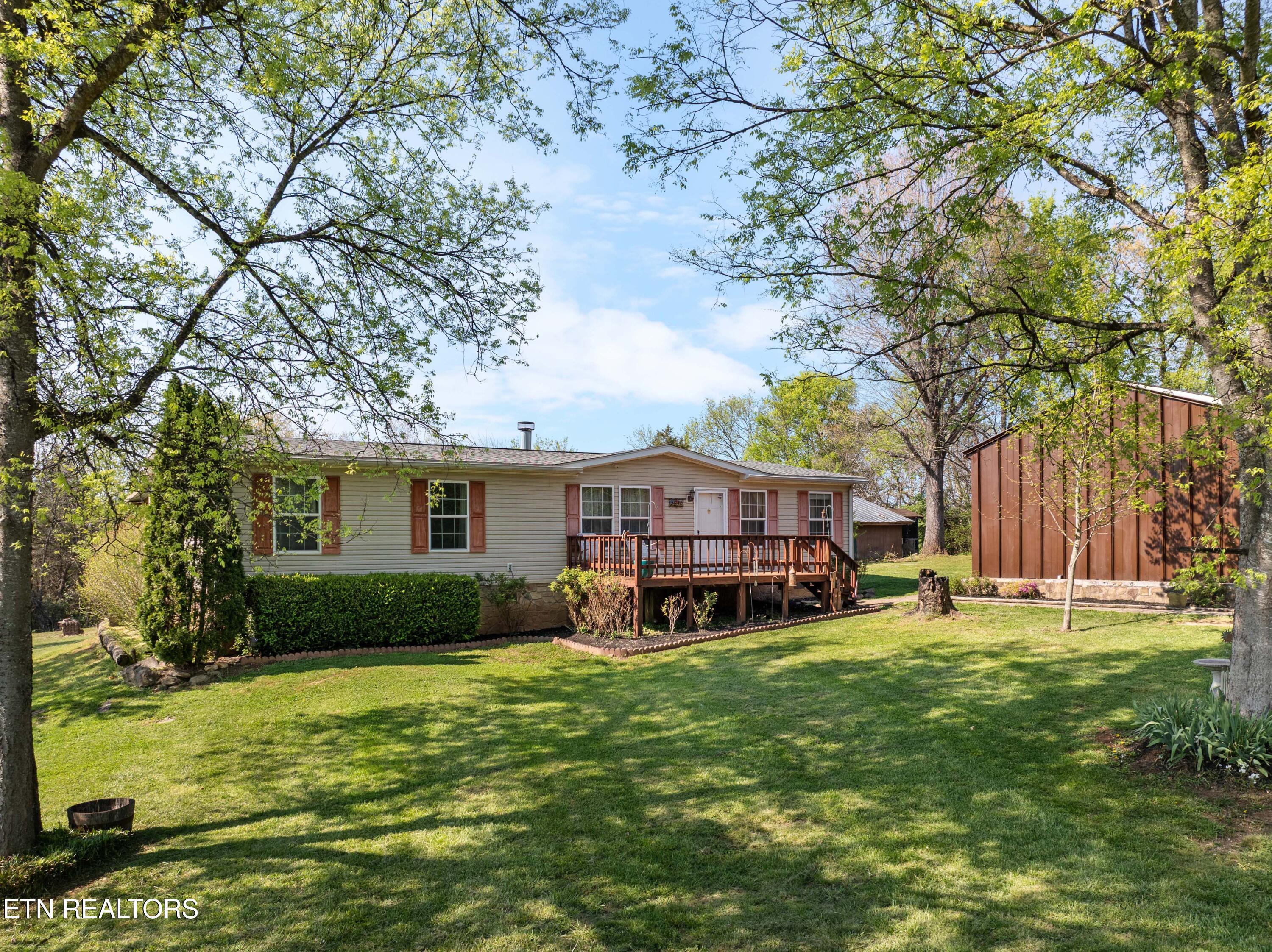 2496 W Old A J Highway Strawberry Plains TN 37871
