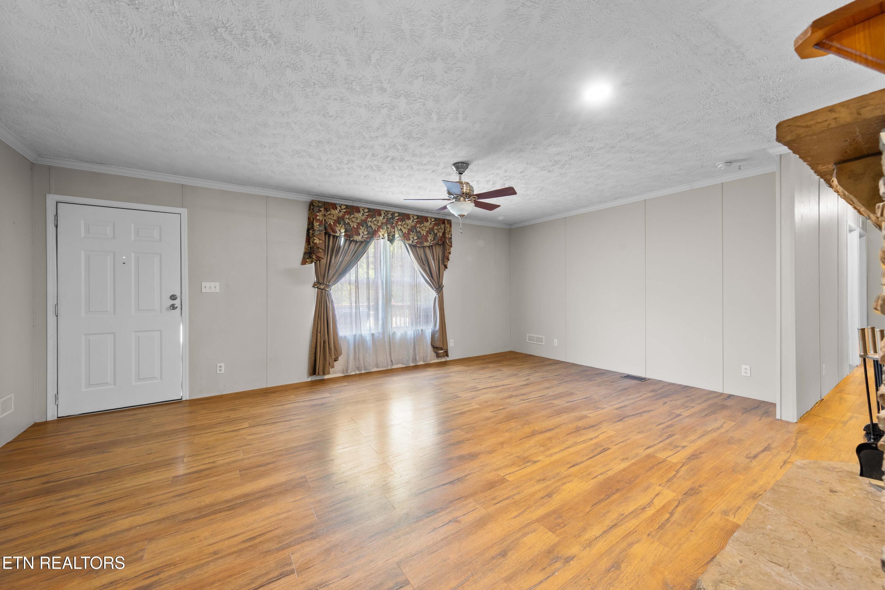 2496 W Old A J Highway Strawberry Plains TN 37871