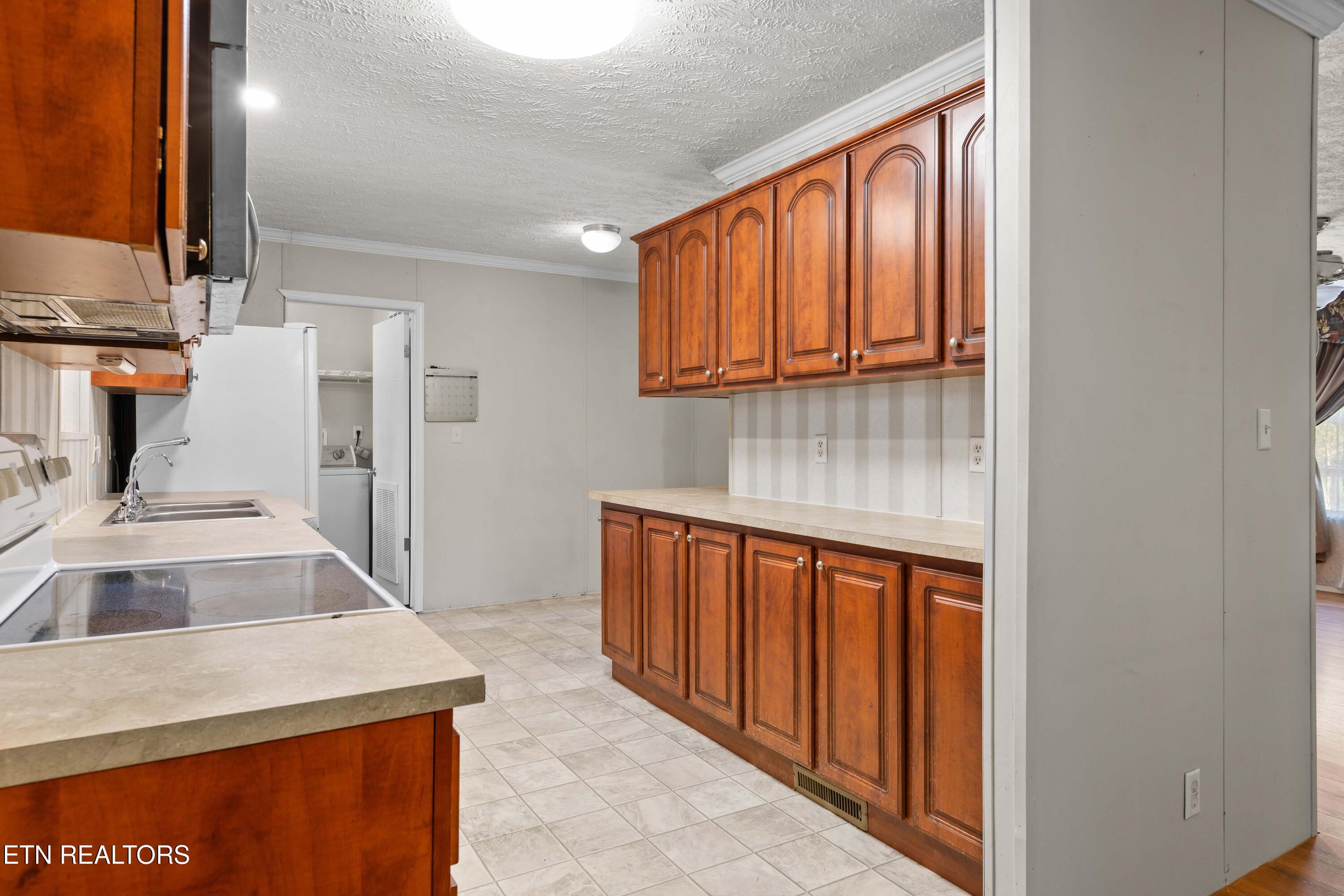 2496 W Old A J Highway Strawberry Plains TN 37871