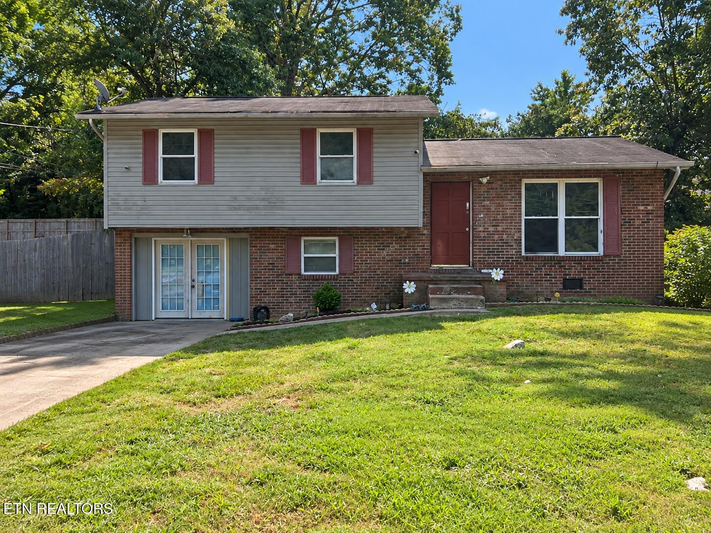2812 Boyds Bridge Pike Knoxville TN 37914