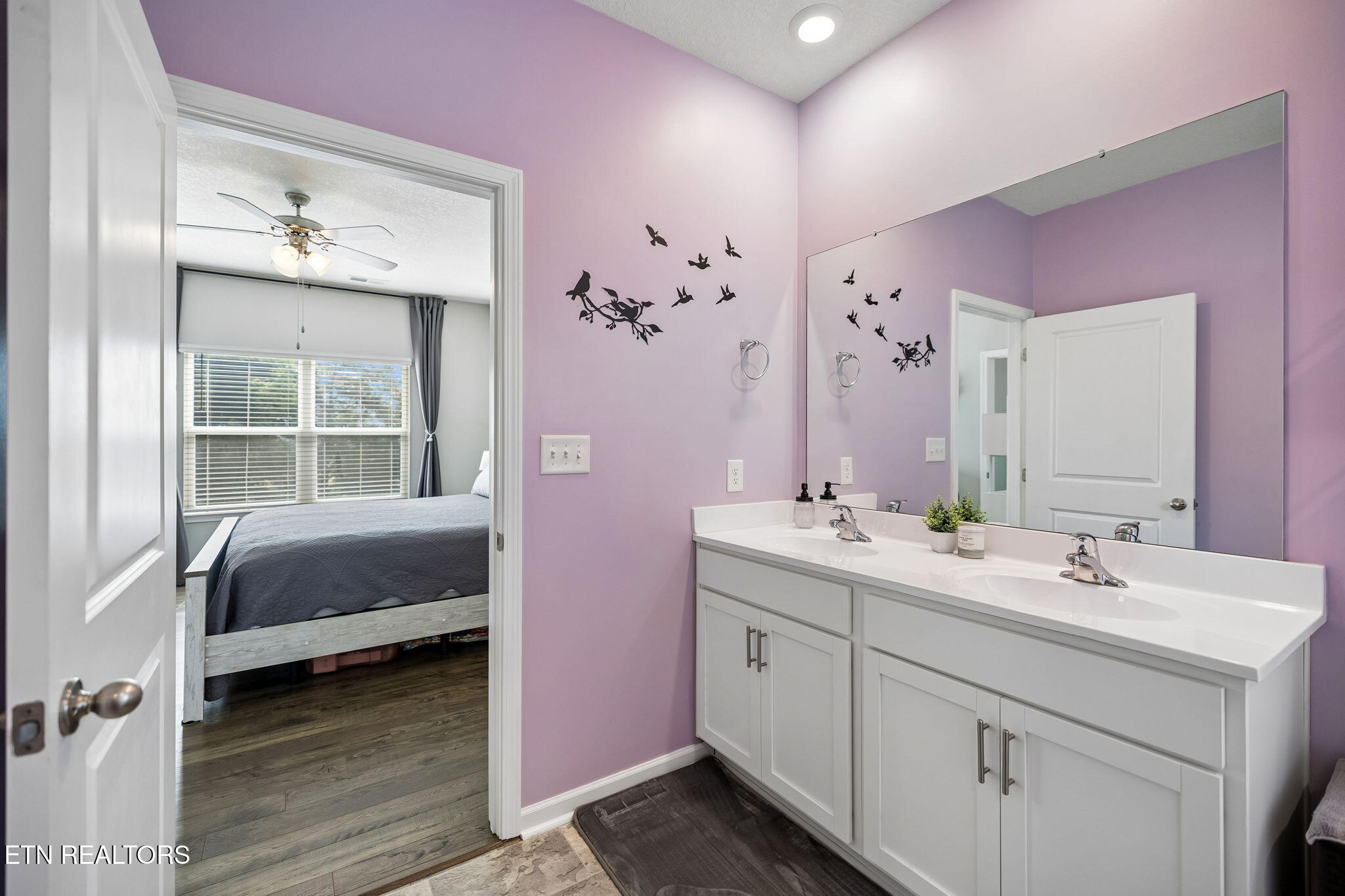 379 Summer Glenn Lane Loudon TN 37774