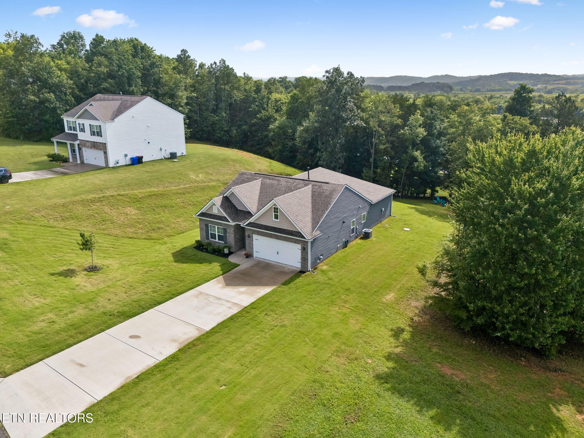 379 Summer Glenn Lane Loudon TN 37774