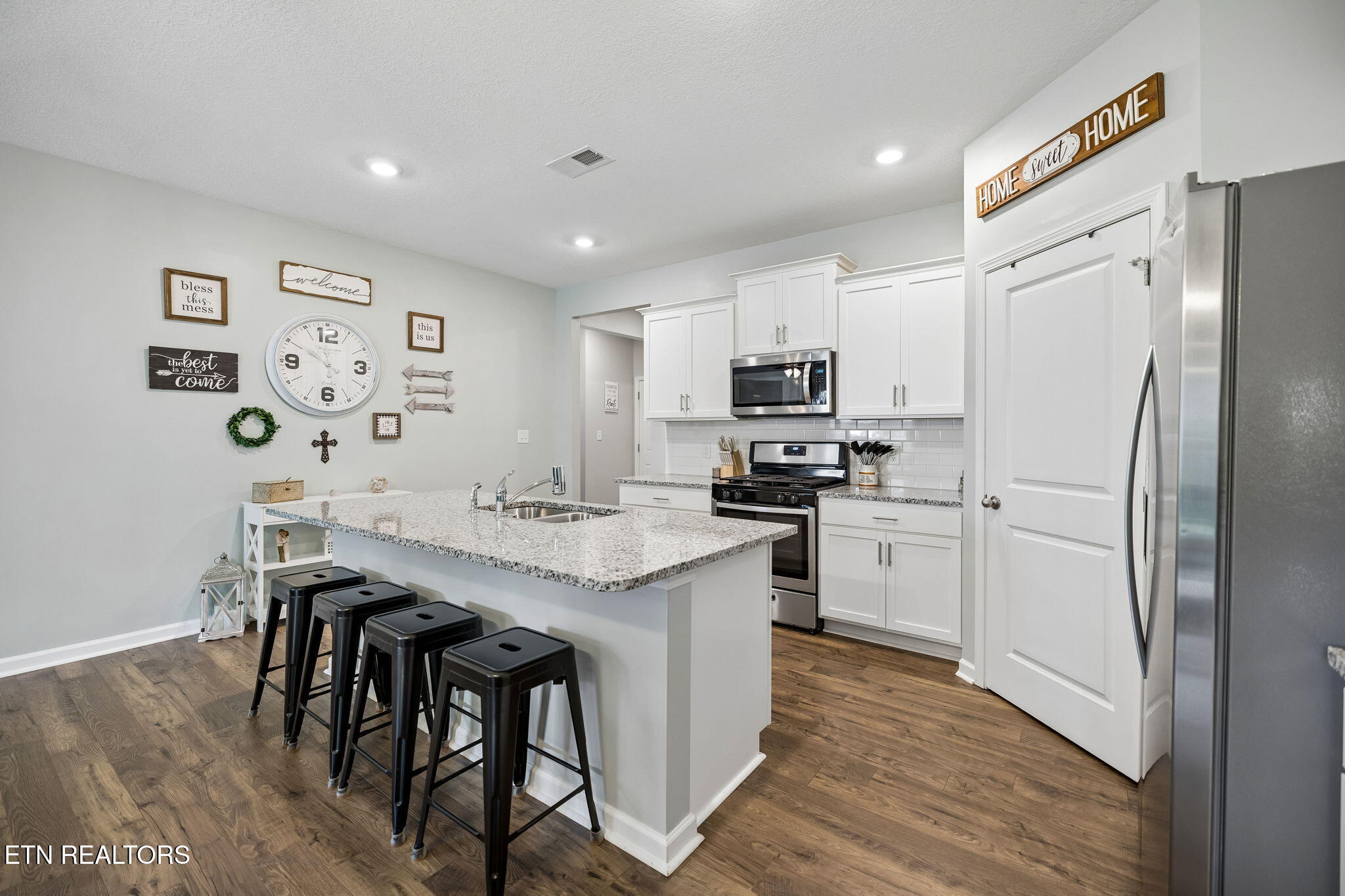 379 Summer Glenn Lane Loudon TN 37774