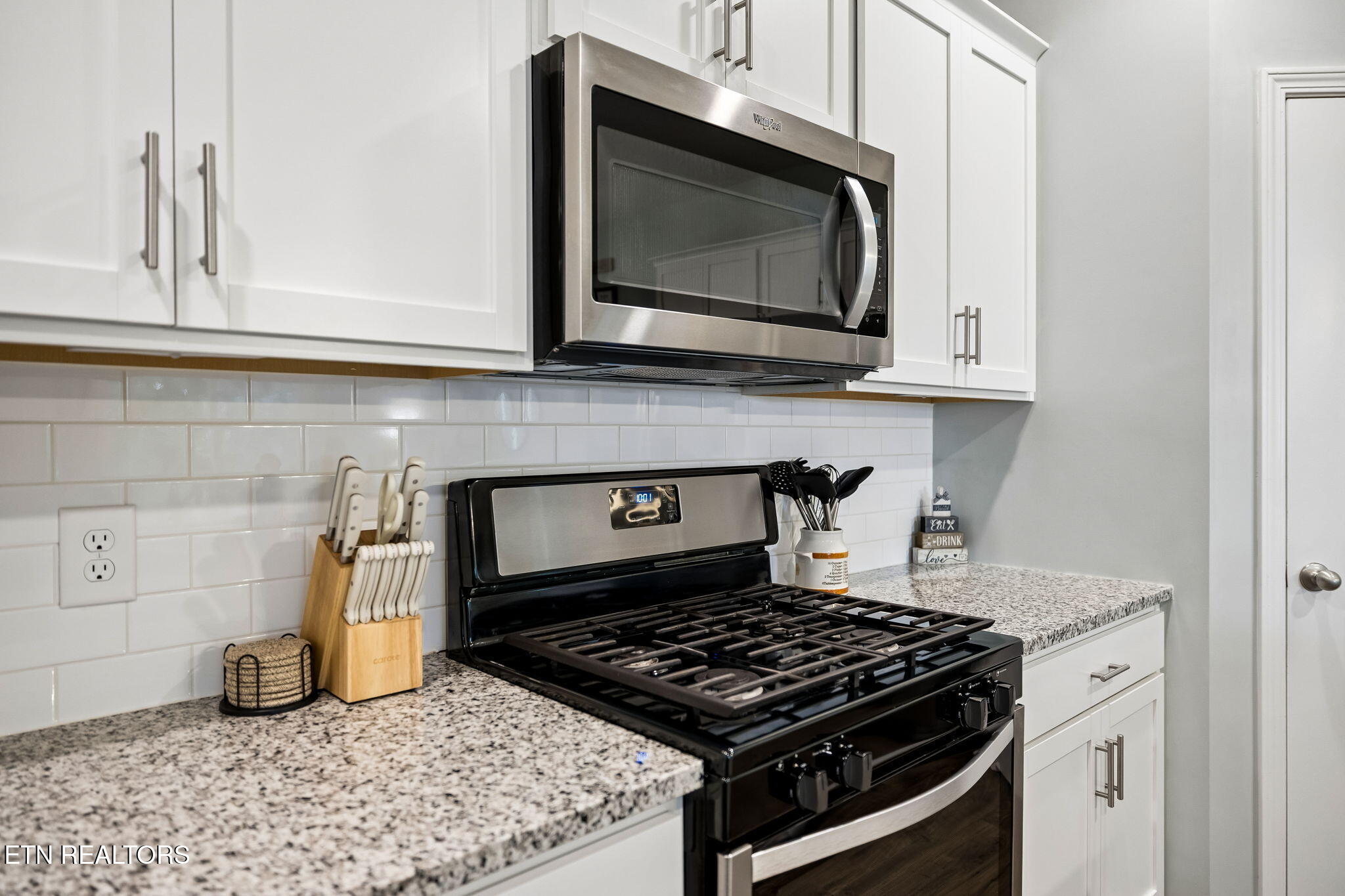 379 Summer Glenn Lane Loudon TN 37774
