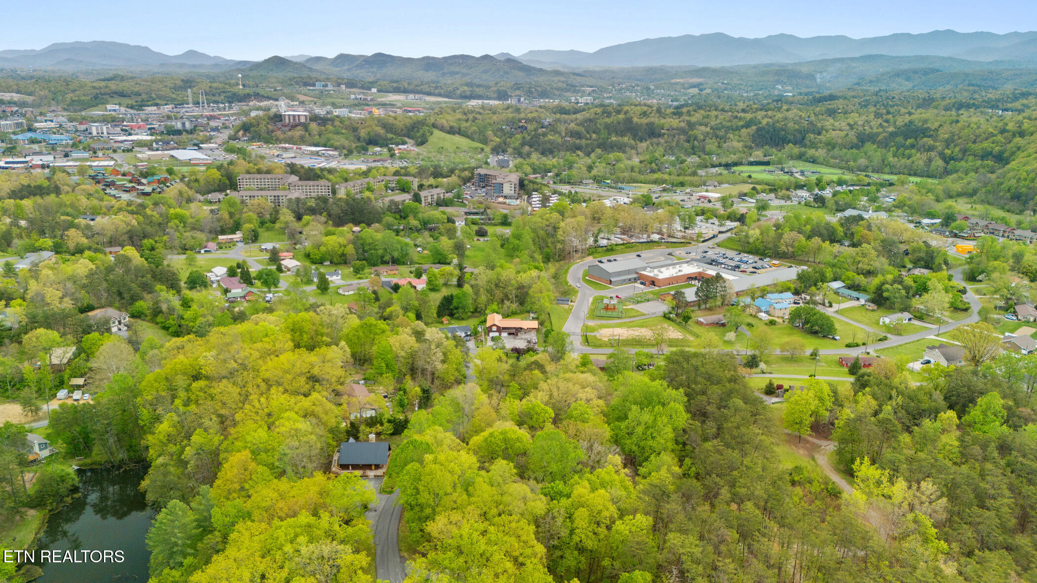 720 Timberlake Drive Pigeon Forge TN 37862