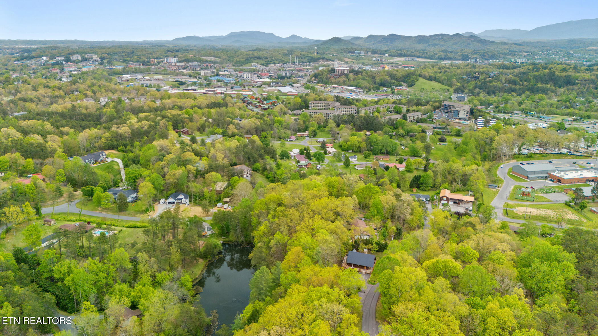 720 Timberlake Drive Pigeon Forge TN 37862