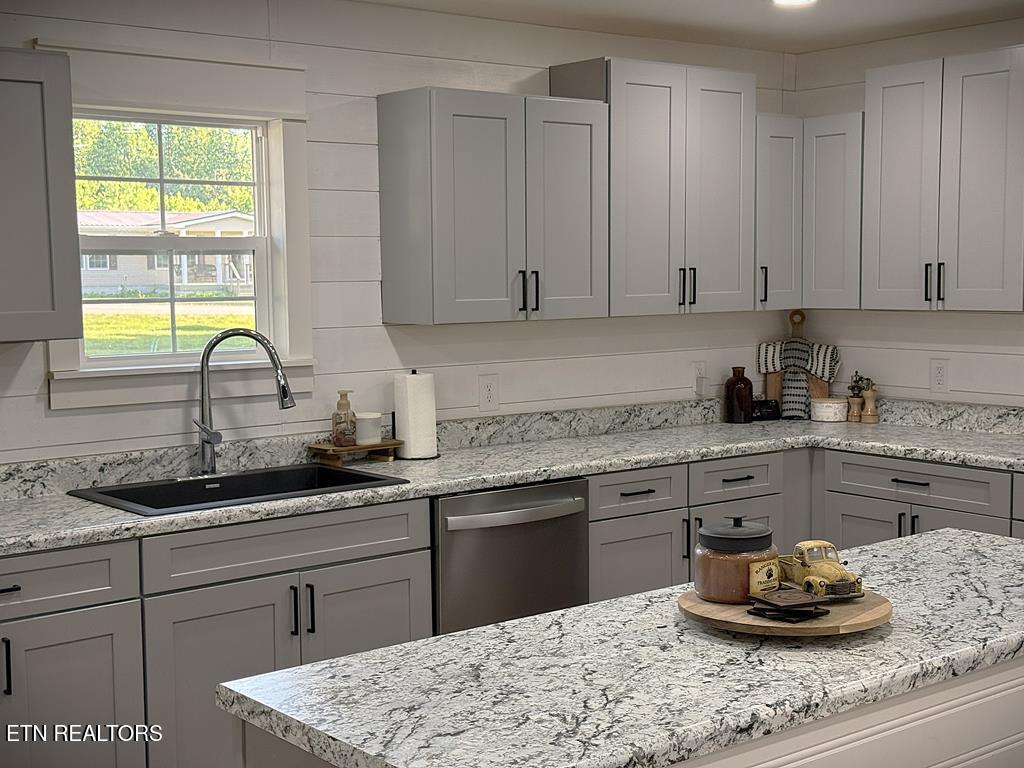 1348 Union Hill Road Red Boiling Springs TN 37150