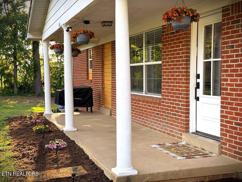 1348 Union Hill Road Red Boiling Springs TN 37150