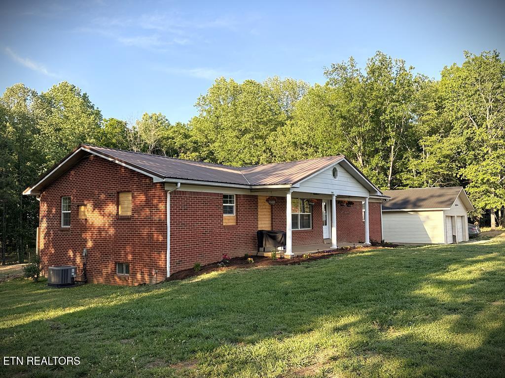 1348 Union Hill Road Red Boiling Springs TN 37150