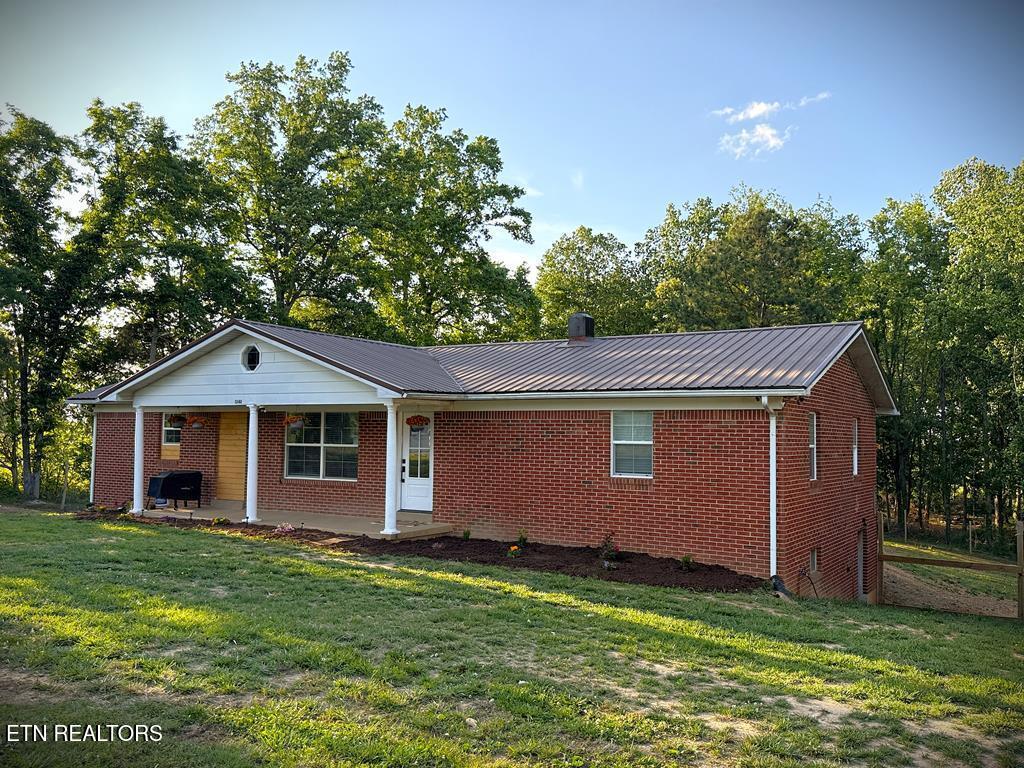 1348 Union Hill Road Red Boiling Springs TN 37150