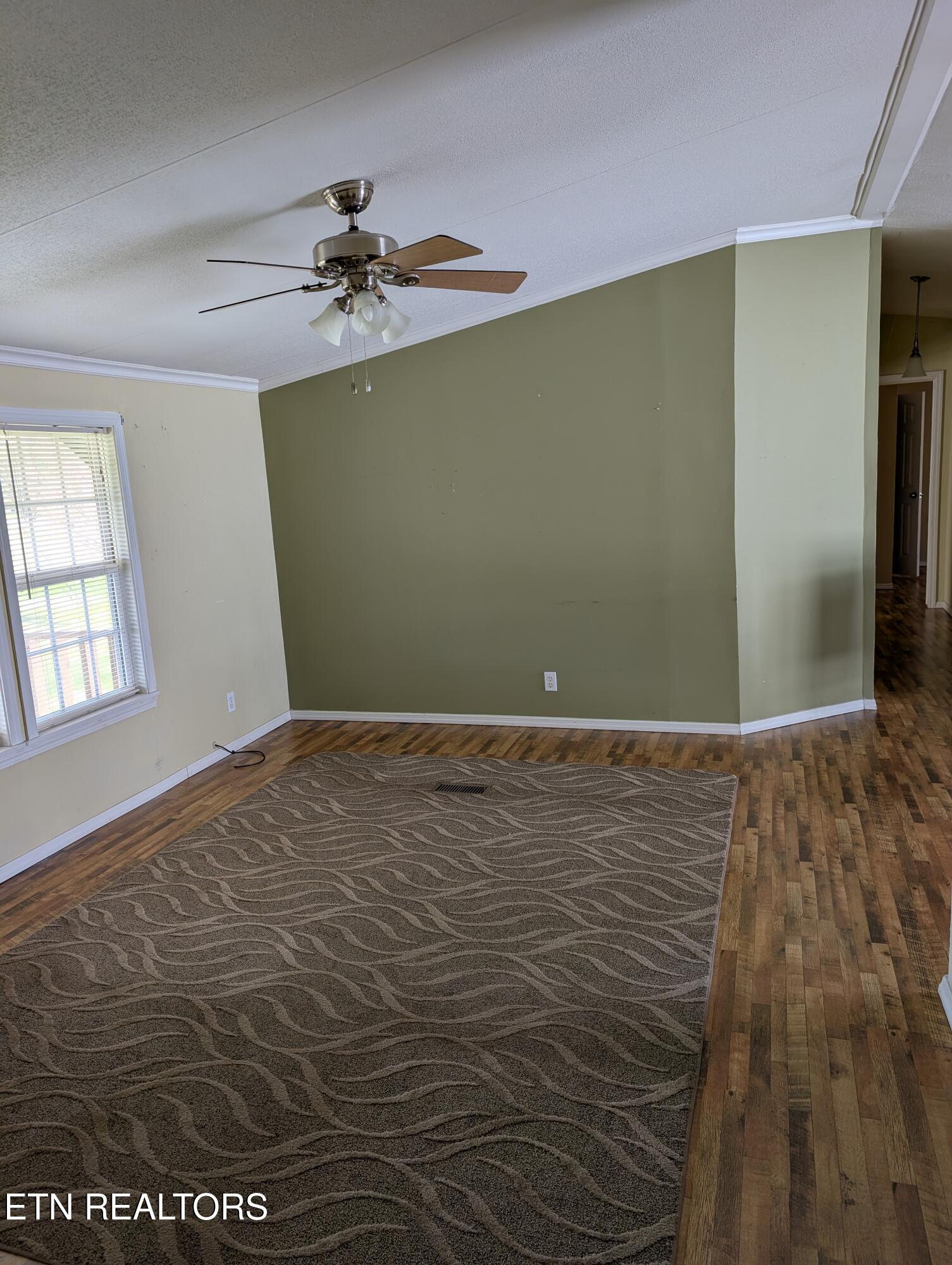 1561 Niles Ferry Road Madisonville TN 37354
