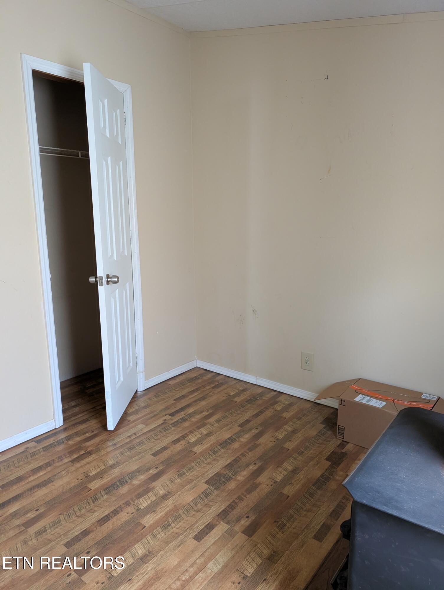1561 Niles Ferry Road Madisonville TN 37354