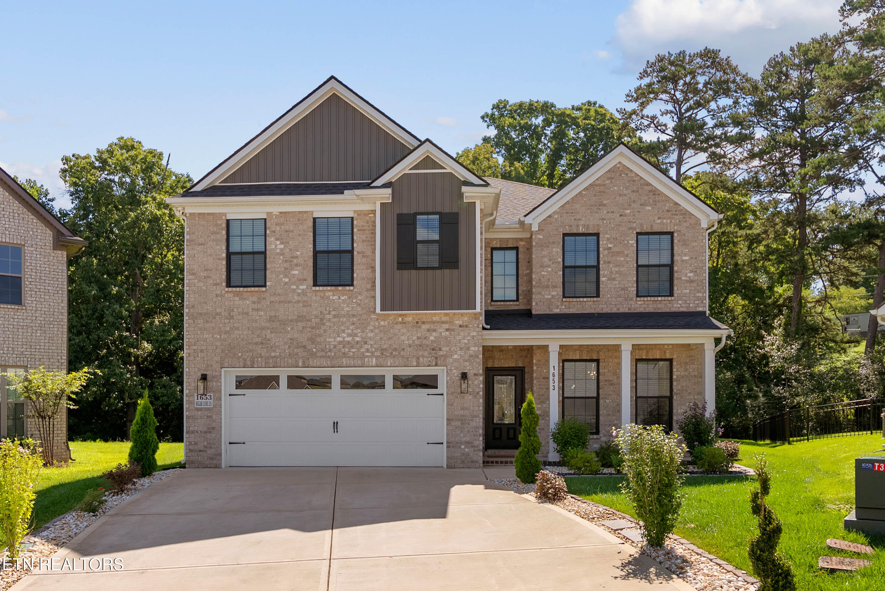 1653 Sugar Cane Lane Knoxville TN 37931