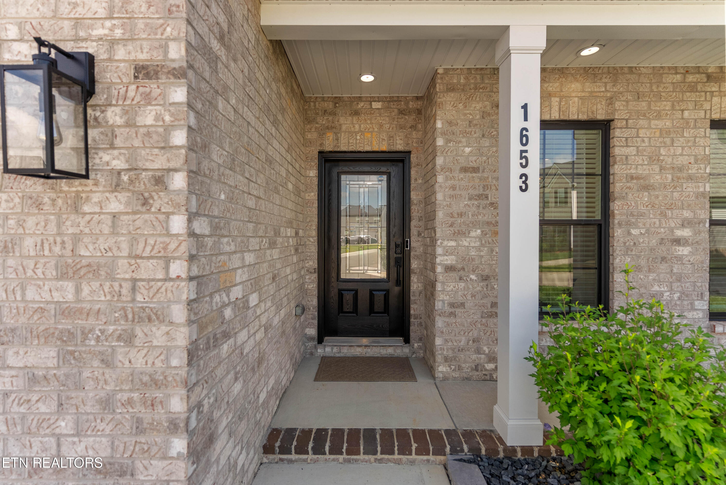 1653 Sugar Cane Lane Knoxville TN 37931