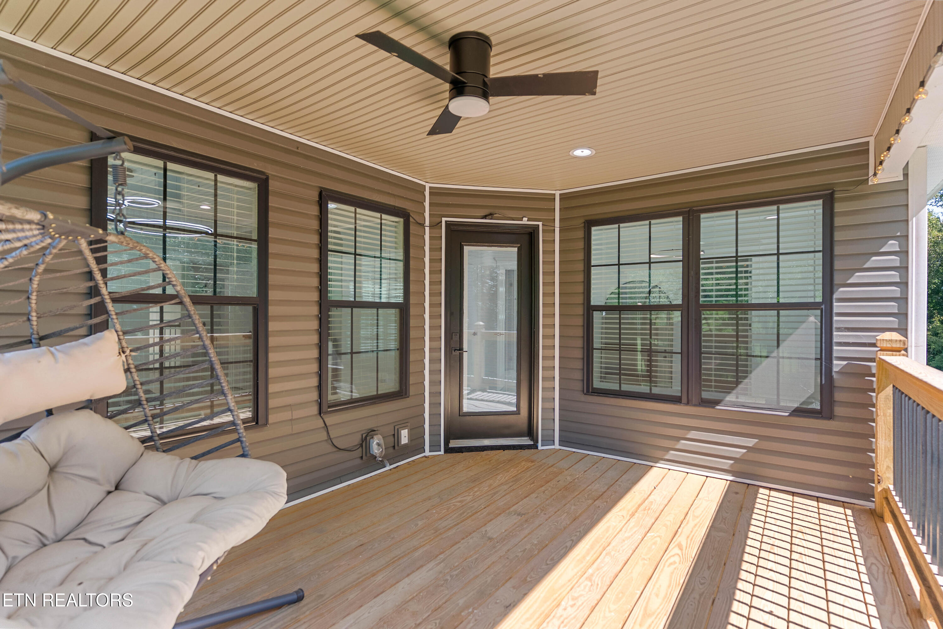 1653 Sugar Cane Lane Knoxville TN 37931