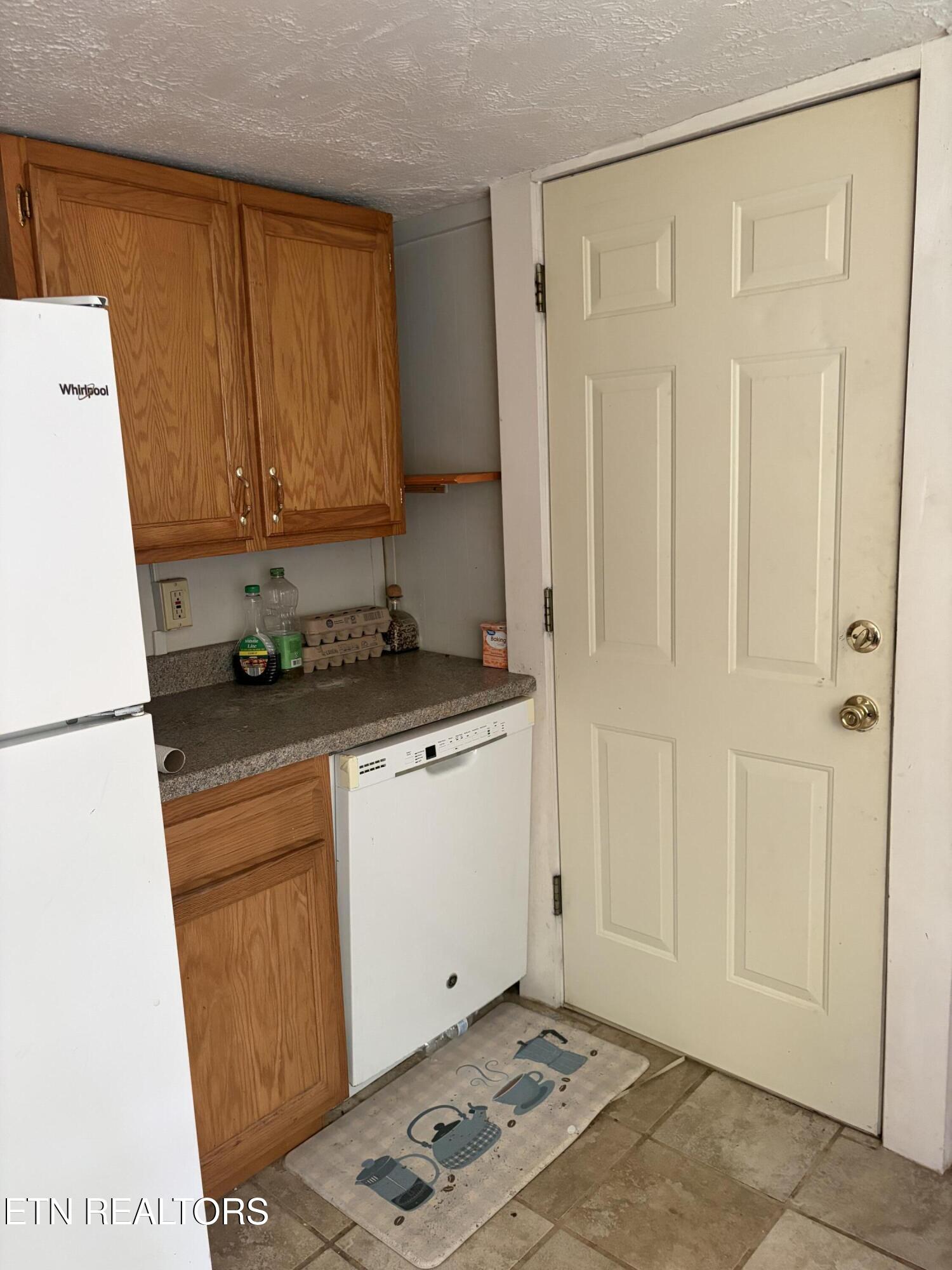 944 W Short Mountain Road Sneedville TN 37869