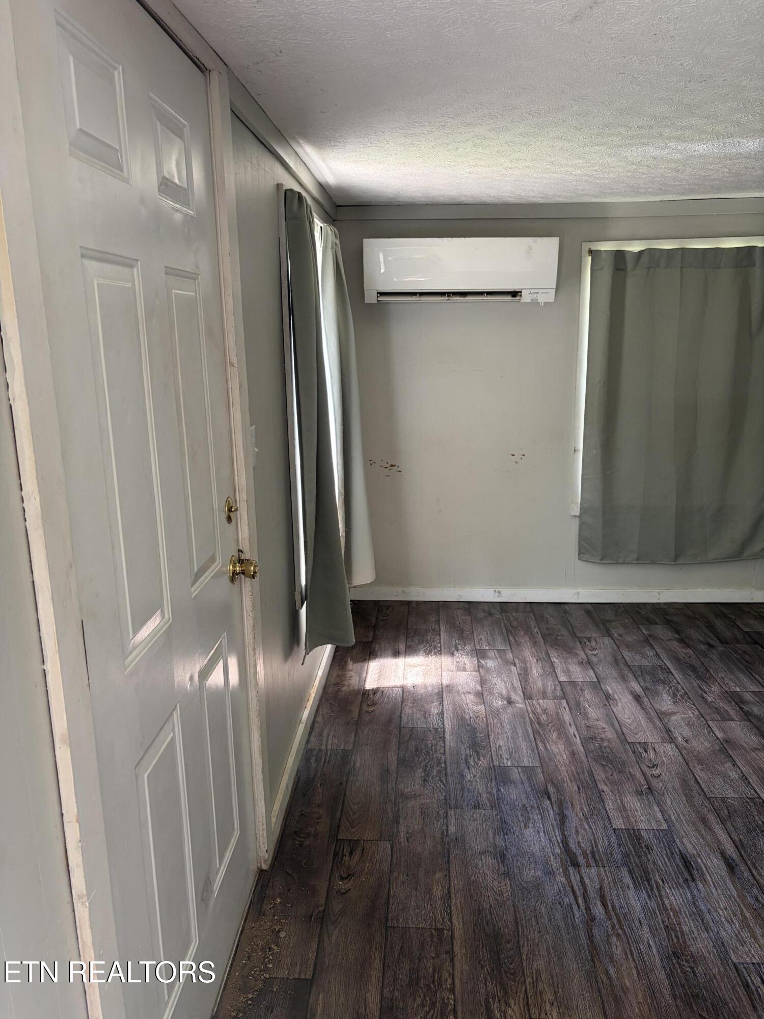 944 W Short Mountain Road Sneedville TN 37869